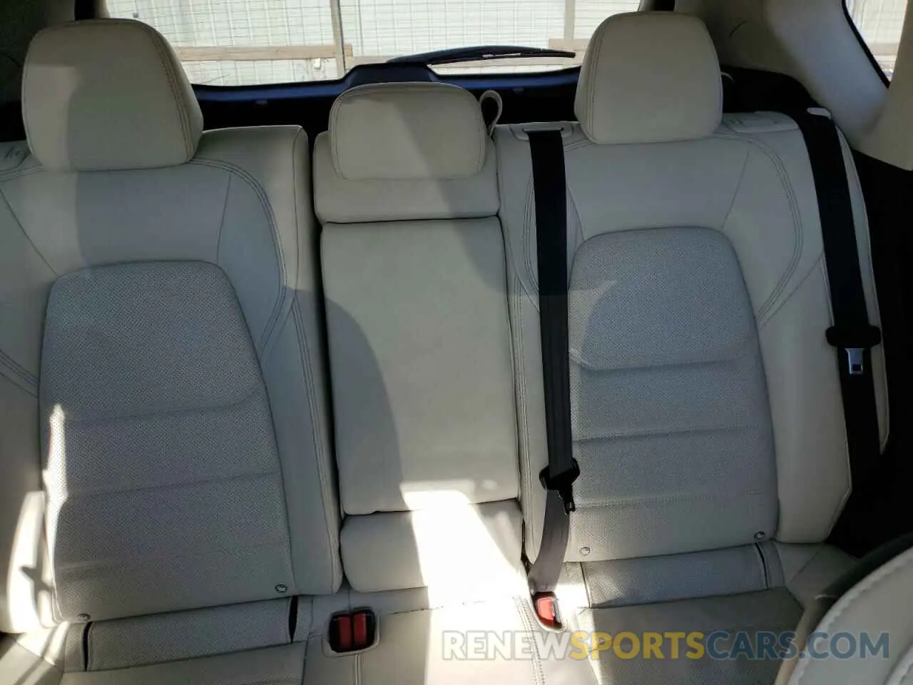 10 fotografías del automóvil dañado JM3KFBDM5L0855448 MAZDA CX-5 2020