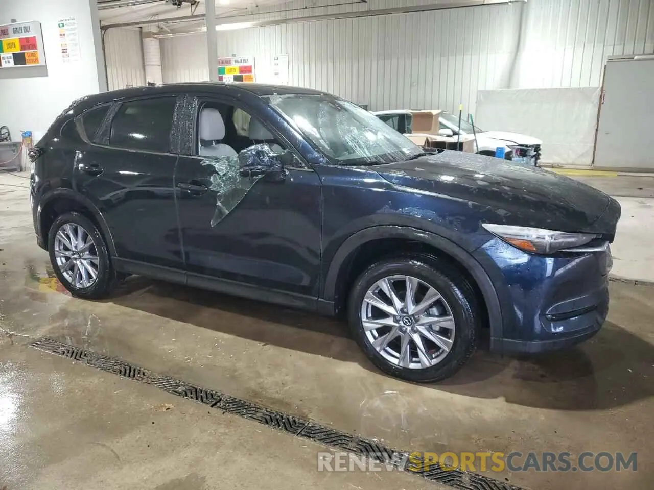 4 fotografías del automóvil dañado JM3KFBDM5L1743758 MAZDA CX-5 2020
