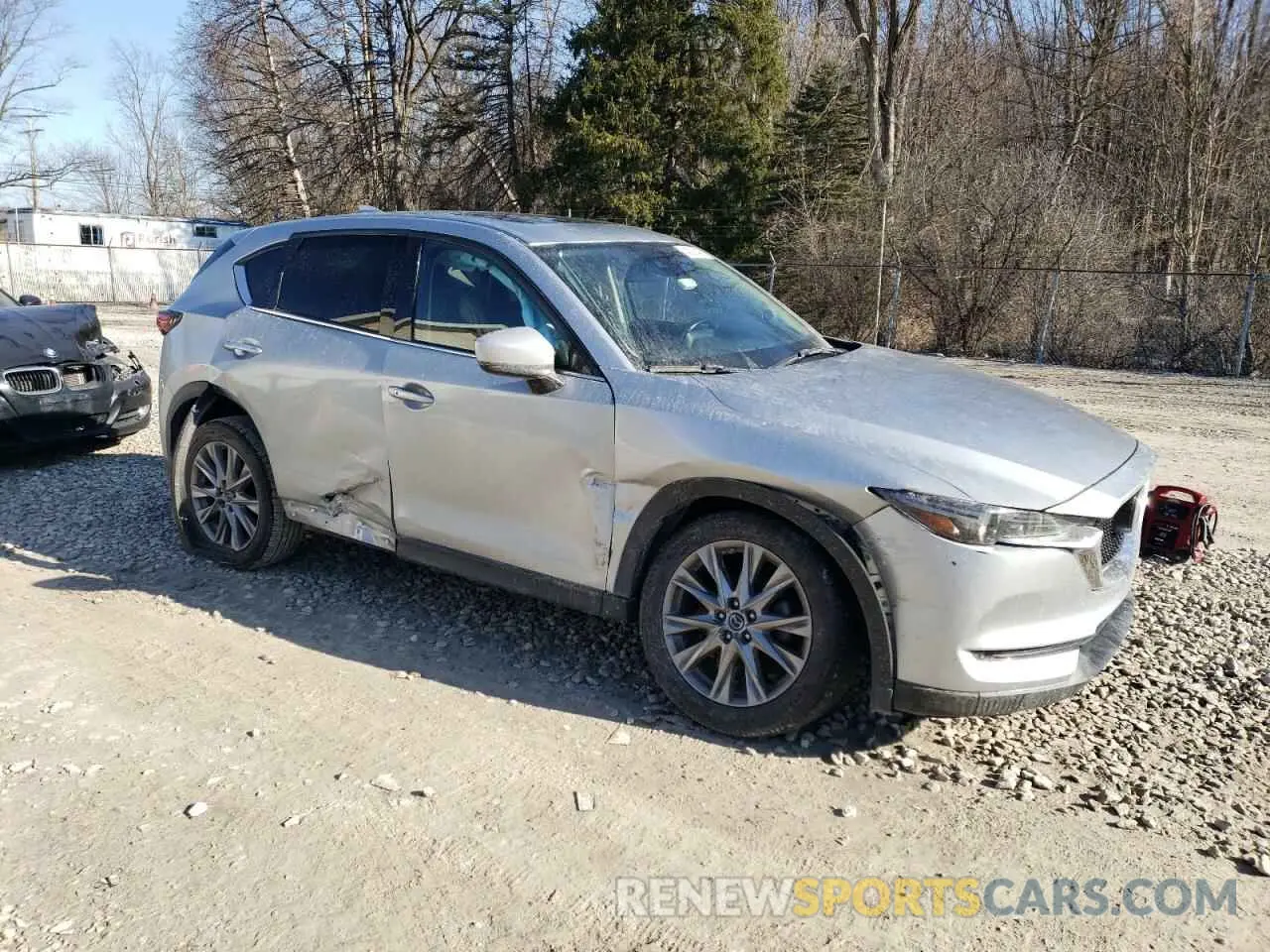 4 fotografías del automóvil dañado JM3KFBDM5L1773584 MAZDA CX-5 2020