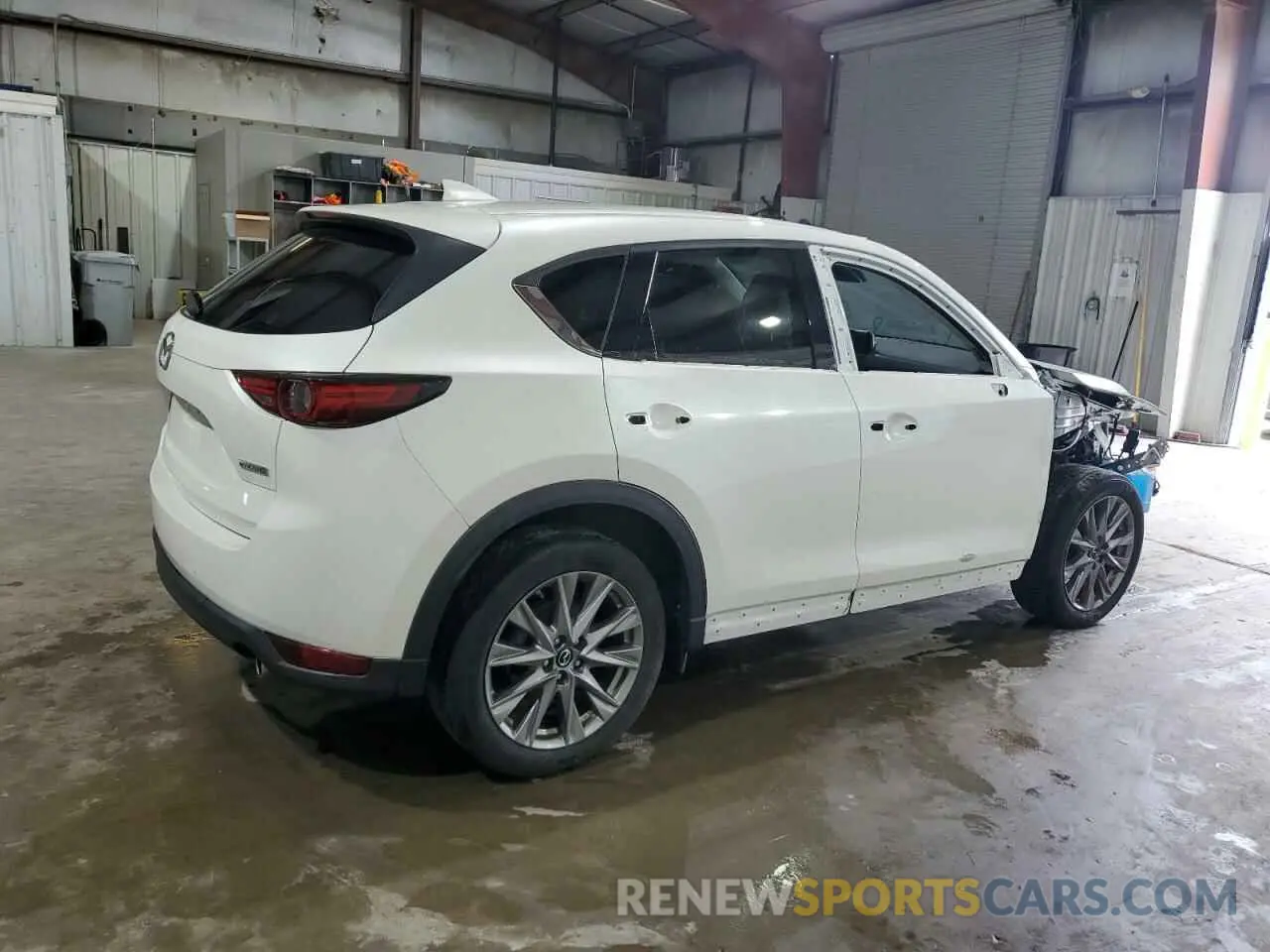 3 fotografías del automóvil dañado JM3KFBDM7L0818434 MAZDA CX-5 2020
