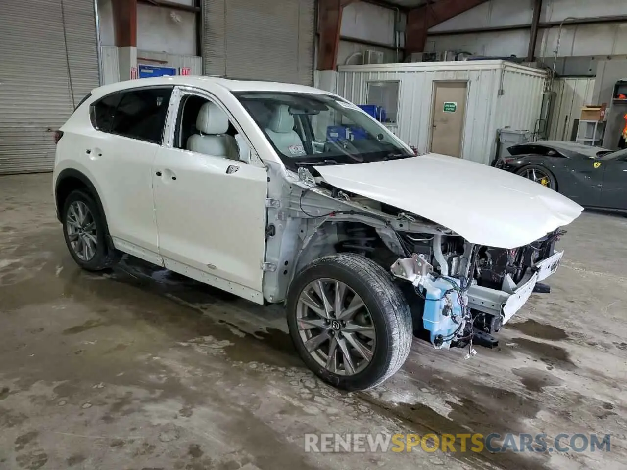 4 fotografías del automóvil dañado JM3KFBDM7L0818434 MAZDA CX-5 2020