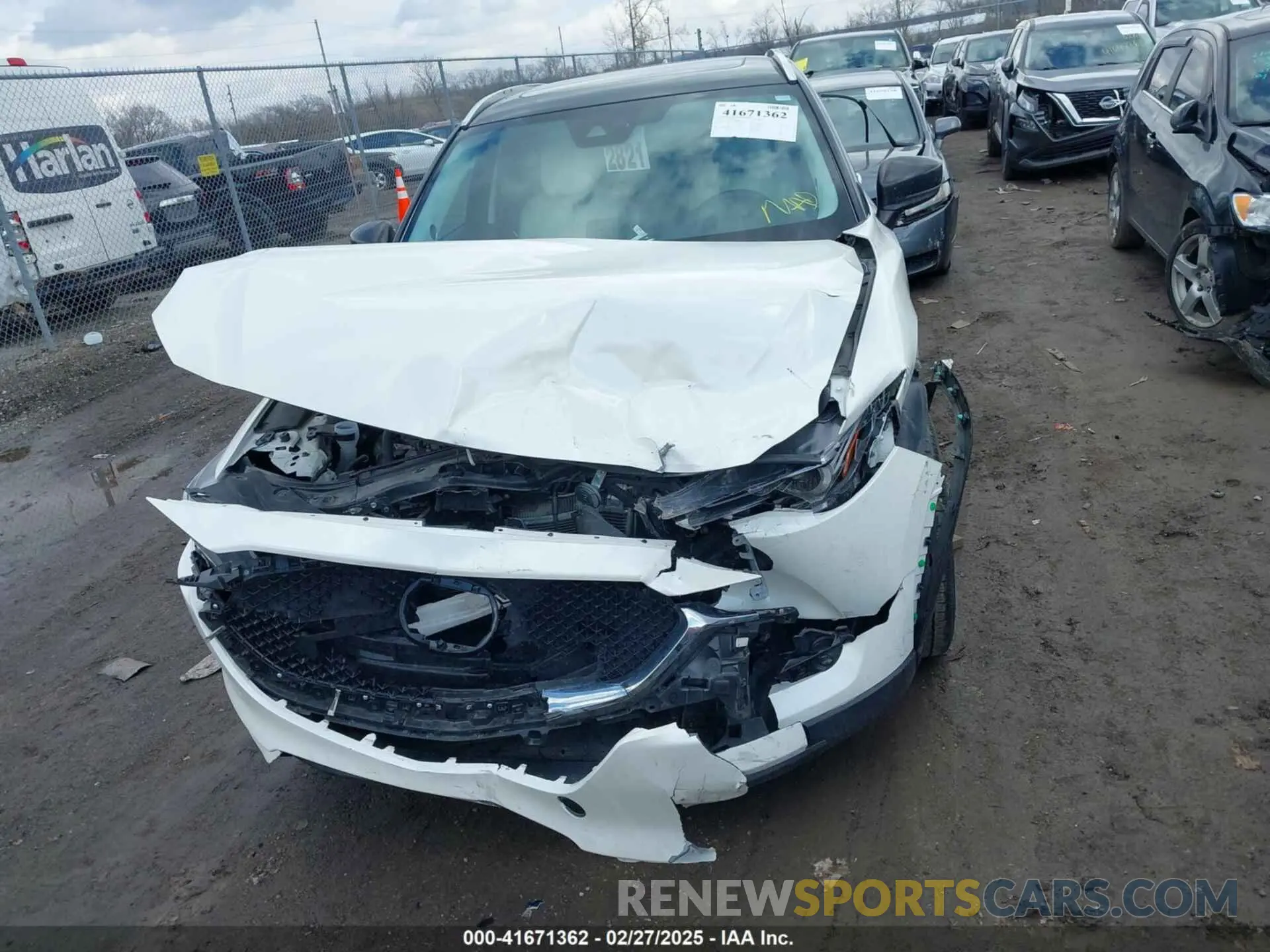 12 fotografías del automóvil dañado JM3KFBDM7L1720109 MAZDA CX-5 2020