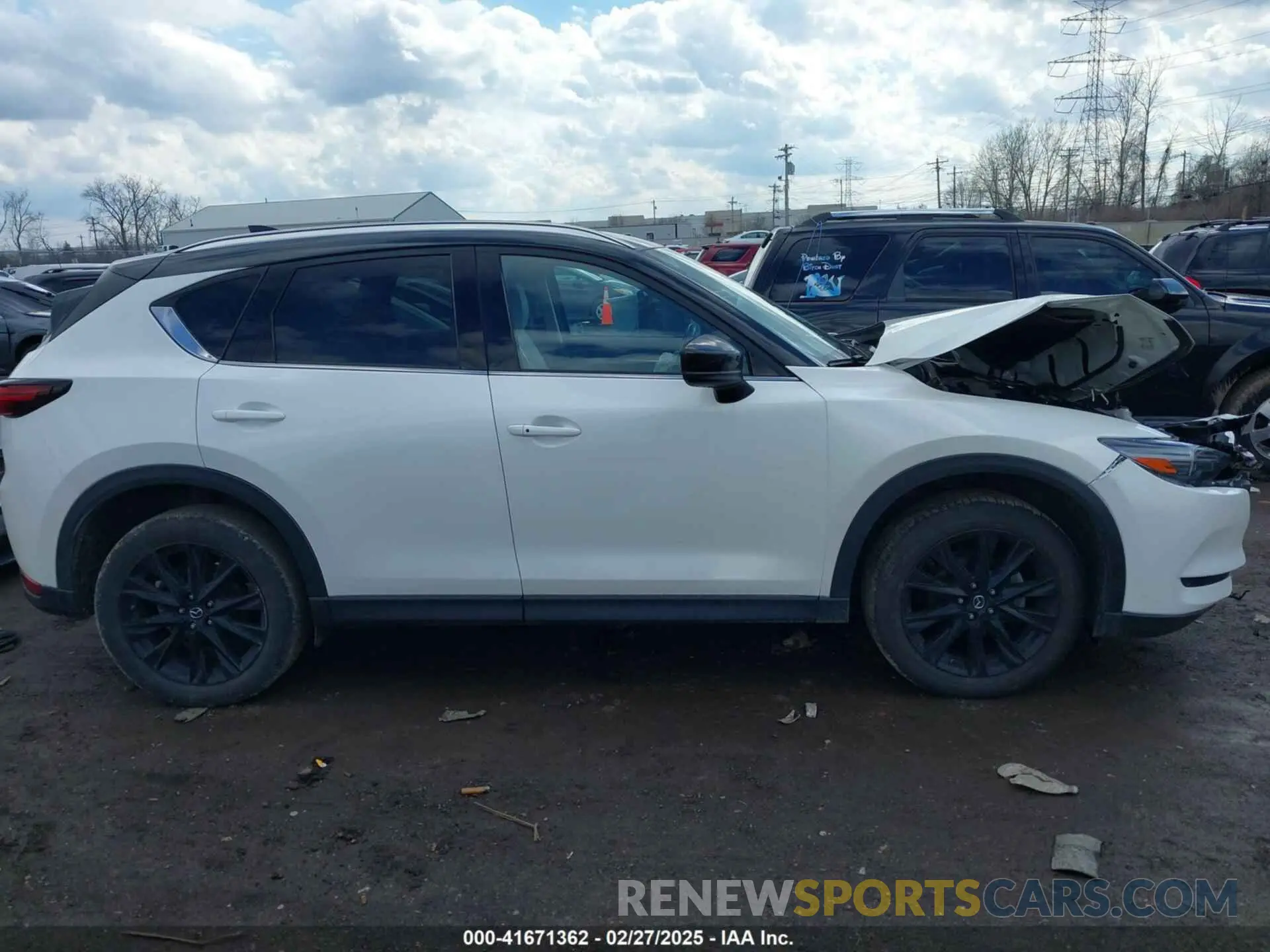 13 fotografías del automóvil dañado JM3KFBDM7L1720109 MAZDA CX-5 2020