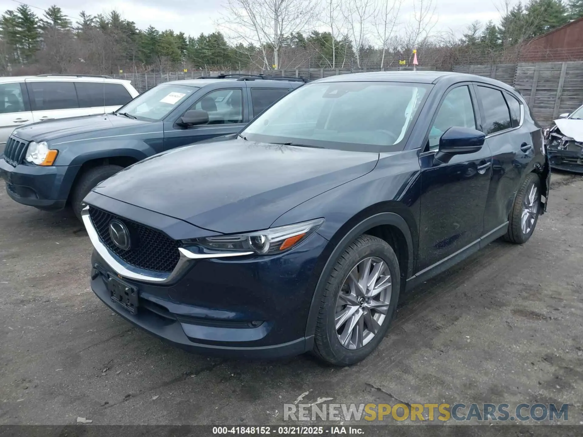 2 fotografías del automóvil dañado JM3KFBDM7L1723852 MAZDA CX-5 2020