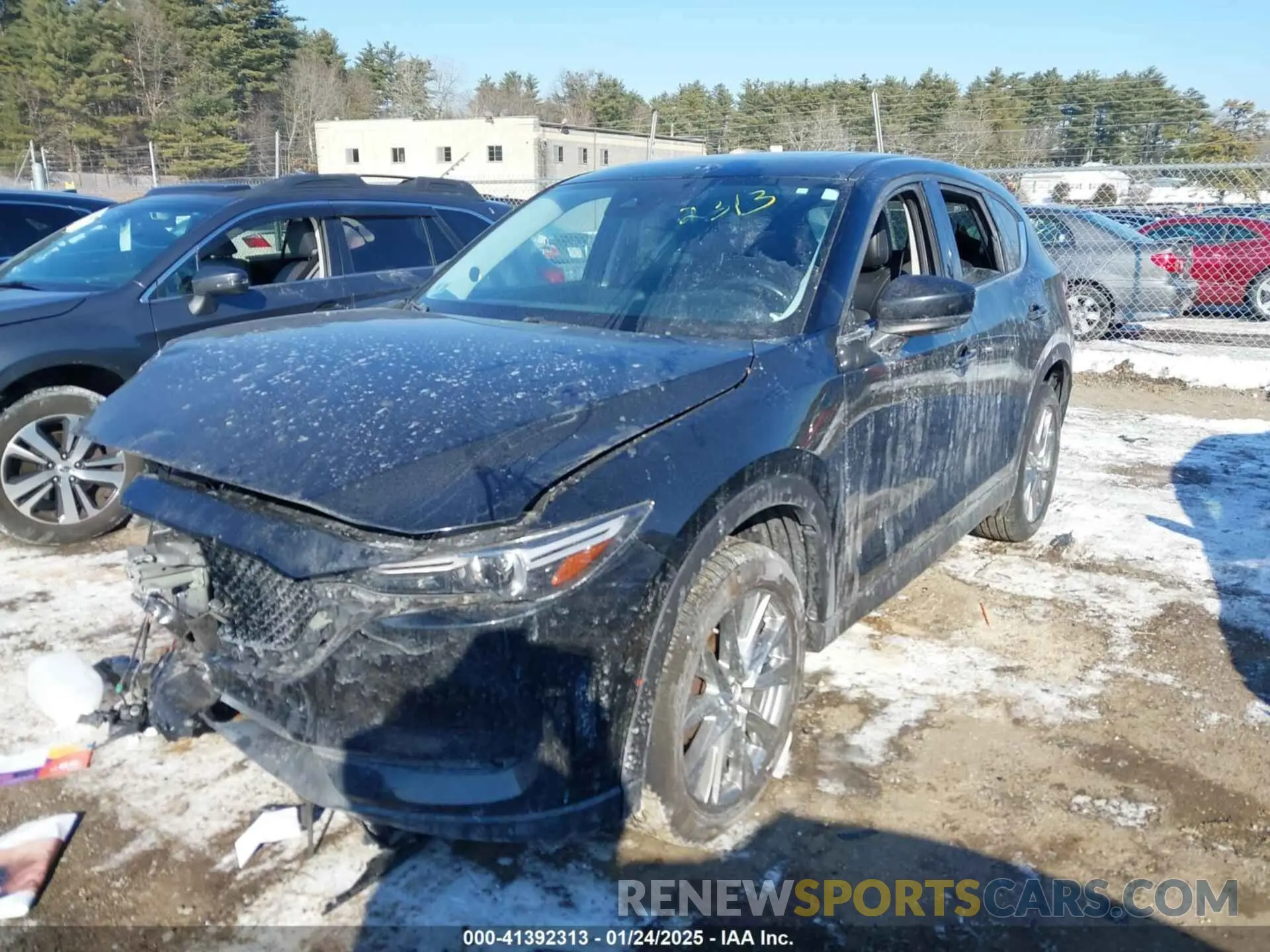 2 fotografías del automóvil dañado JM3KFBDM7L1807685 MAZDA CX-5 2020