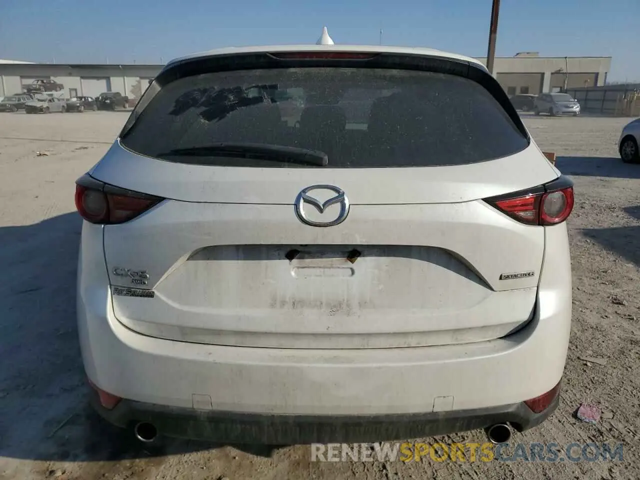 6 fotografías del automóvil dañado JM3KFBDM7L1810585 MAZDA CX-5 2020