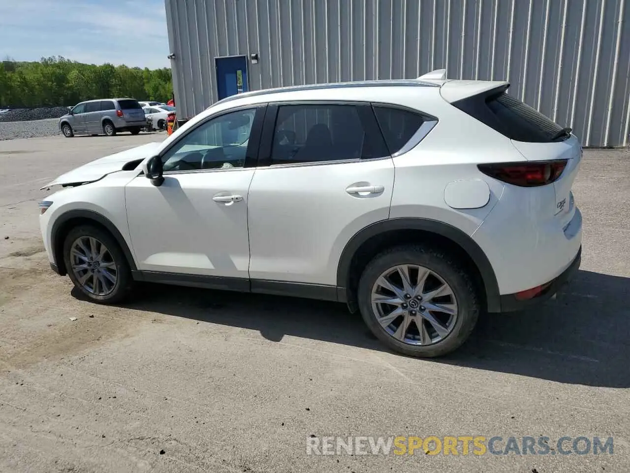2 fotografías del automóvil dañado JM3KFBDM7L1851699 MAZDA CX-5 2020