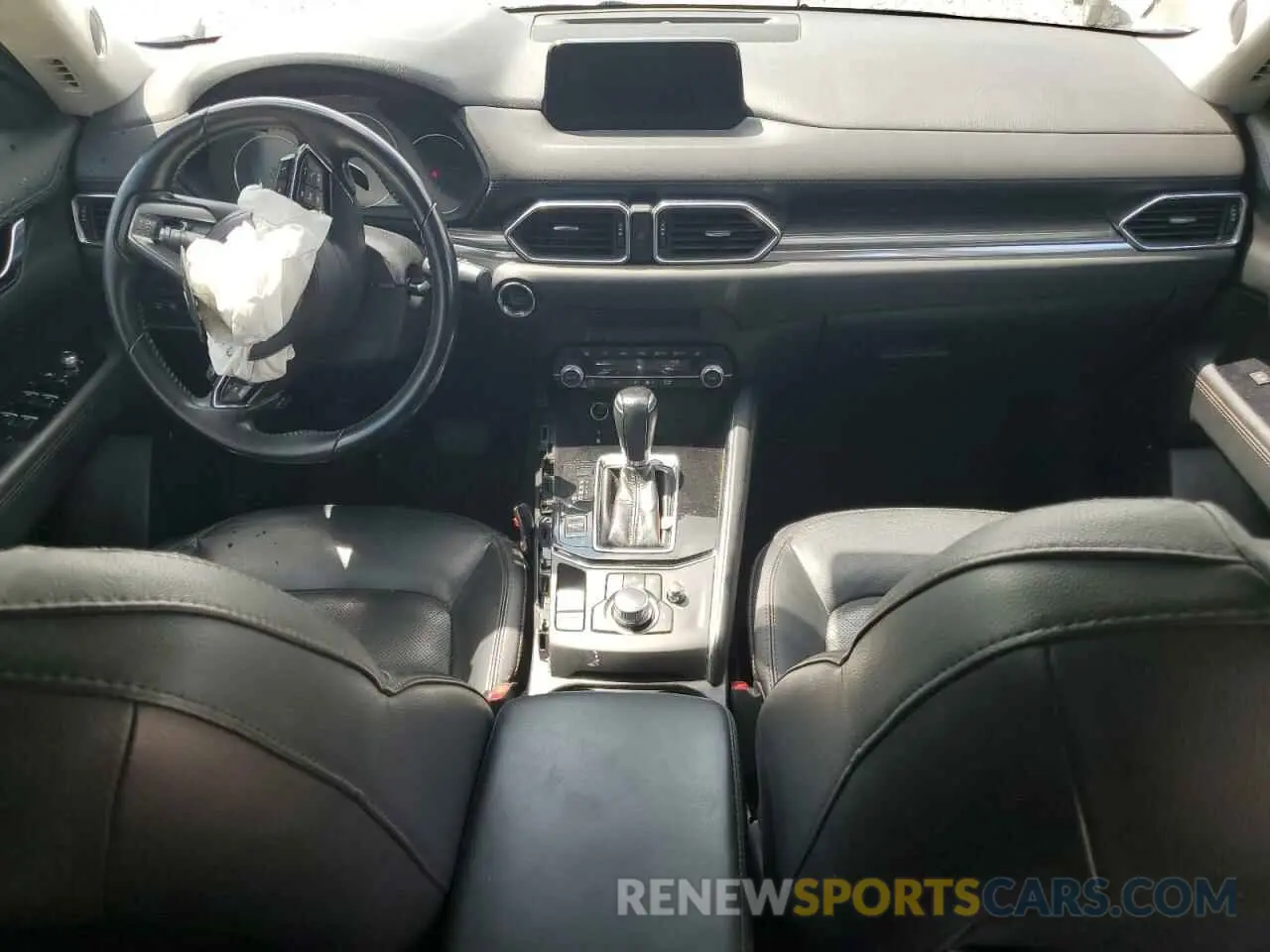 8 fotografías del automóvil dañado JM3KFBDM8L0735403 MAZDA CX-5 2020