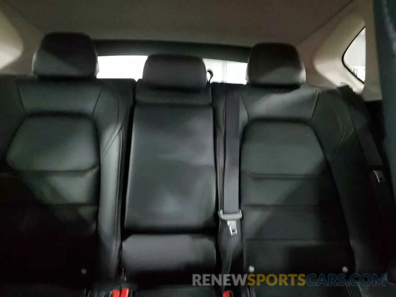 10 fotografías del automóvil dañado JM3KFBDM9L1721584 MAZDA CX-5 2020