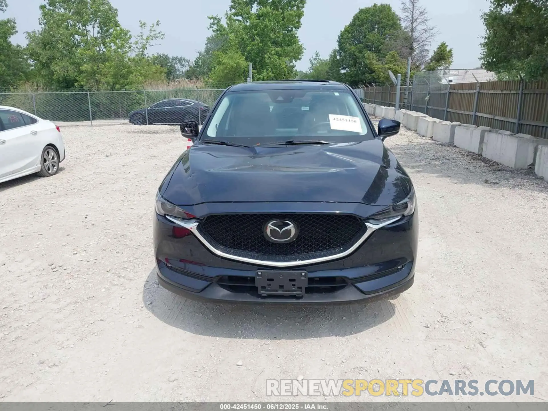 12 fotografías del automóvil dañado JM3KFBDMXL1742847 MAZDA CX-5 2020