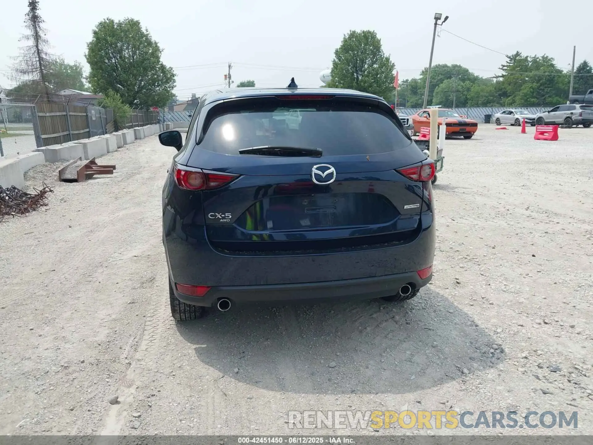 16 fotografías del automóvil dañado JM3KFBDMXL1742847 MAZDA CX-5 2020