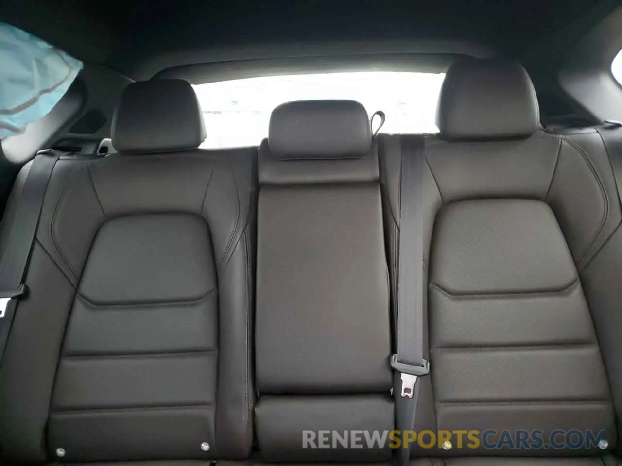 10 fotografías del automóvil dañado JM3KFBEY5L0844211 MAZDA CX-5 2020
