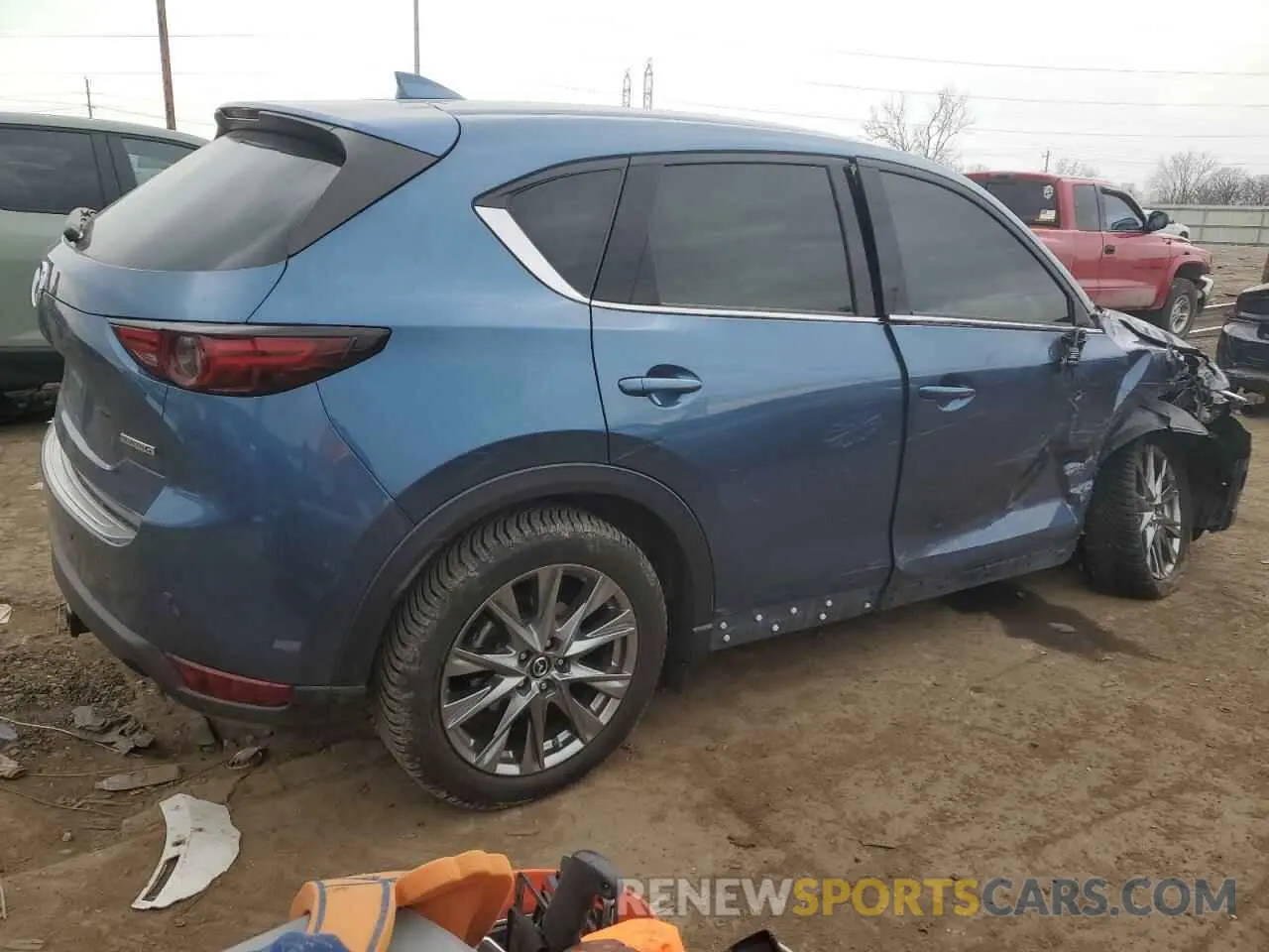 3 fotografías del automóvil dañado JM3KFBEY5L0844211 MAZDA CX-5 2020
