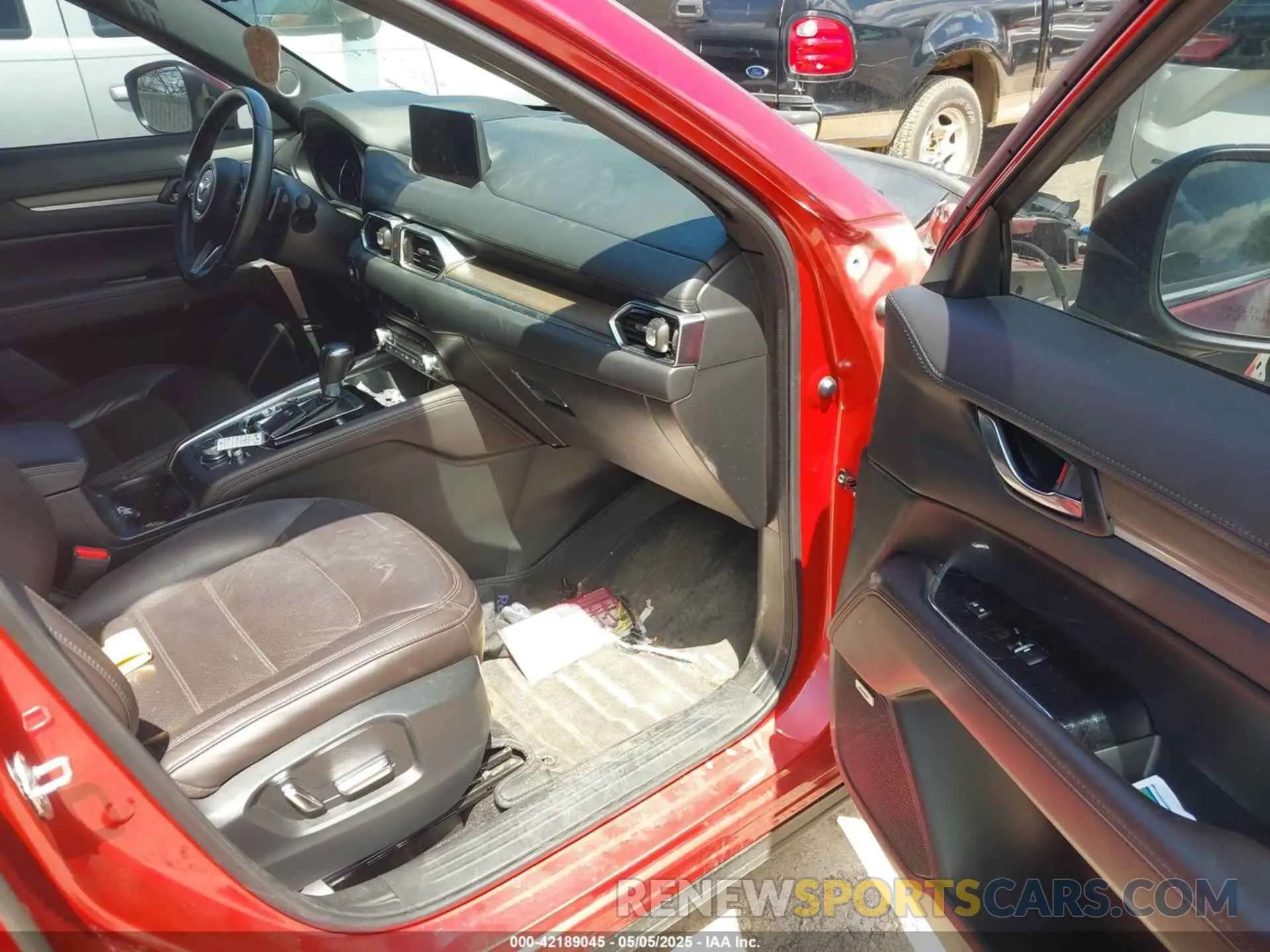5 fotografías del automóvil dañado JM3KFBEY6L0738401 MAZDA CX-5 2020