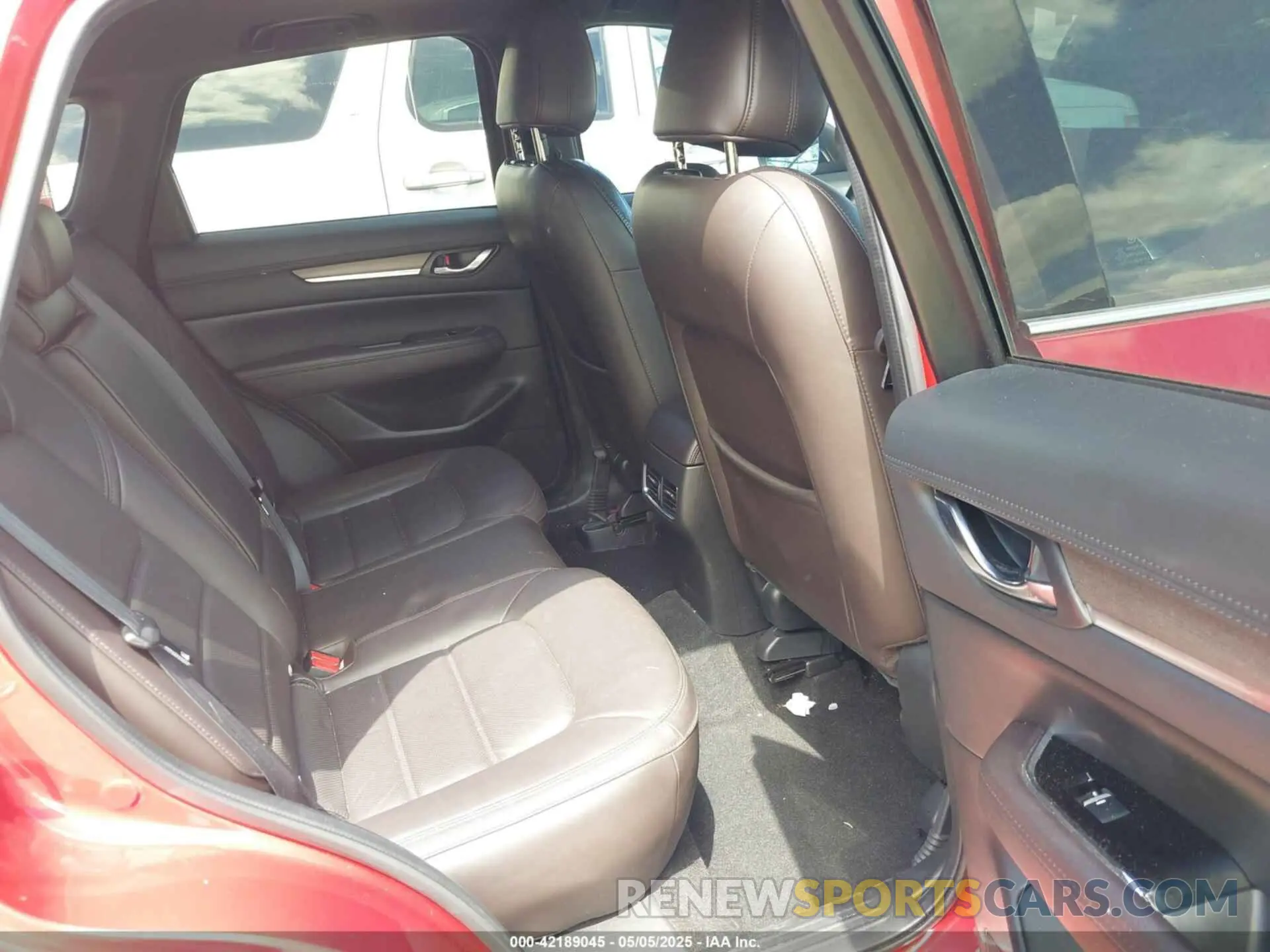 8 fotografías del automóvil dañado JM3KFBEY6L0738401 MAZDA CX-5 2020