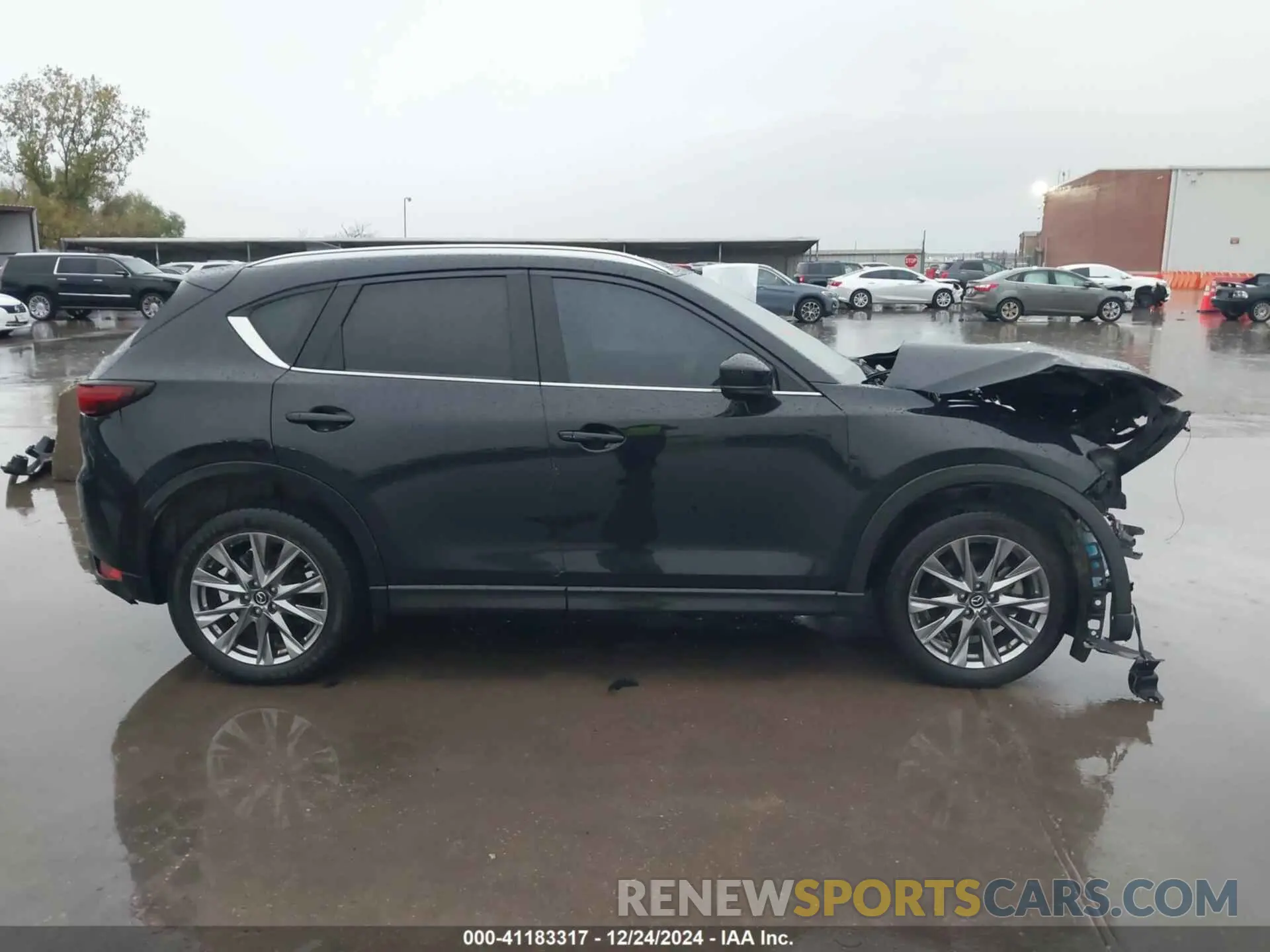 14 fotografías del automóvil dañado JM3KFBEY7L0842220 MAZDA CX-5 2020