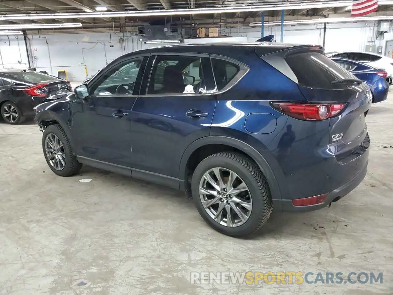 2 fotografías del automóvil dañado JM3KFBEY9L0857673 MAZDA CX-5 2020