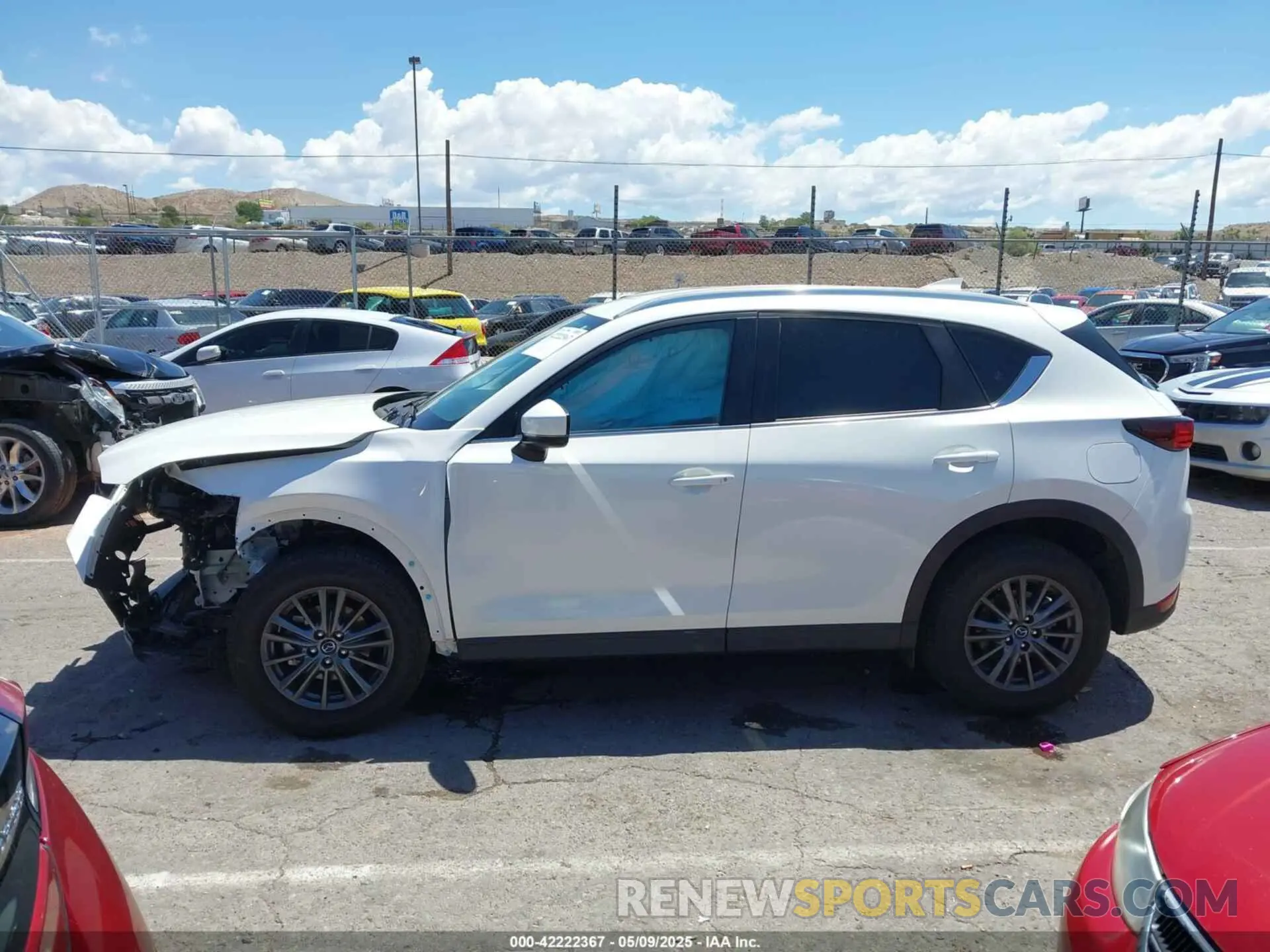 14 fotografías del automóvil dañado JM3KFABM2M1311384 MAZDA CX-5 2021