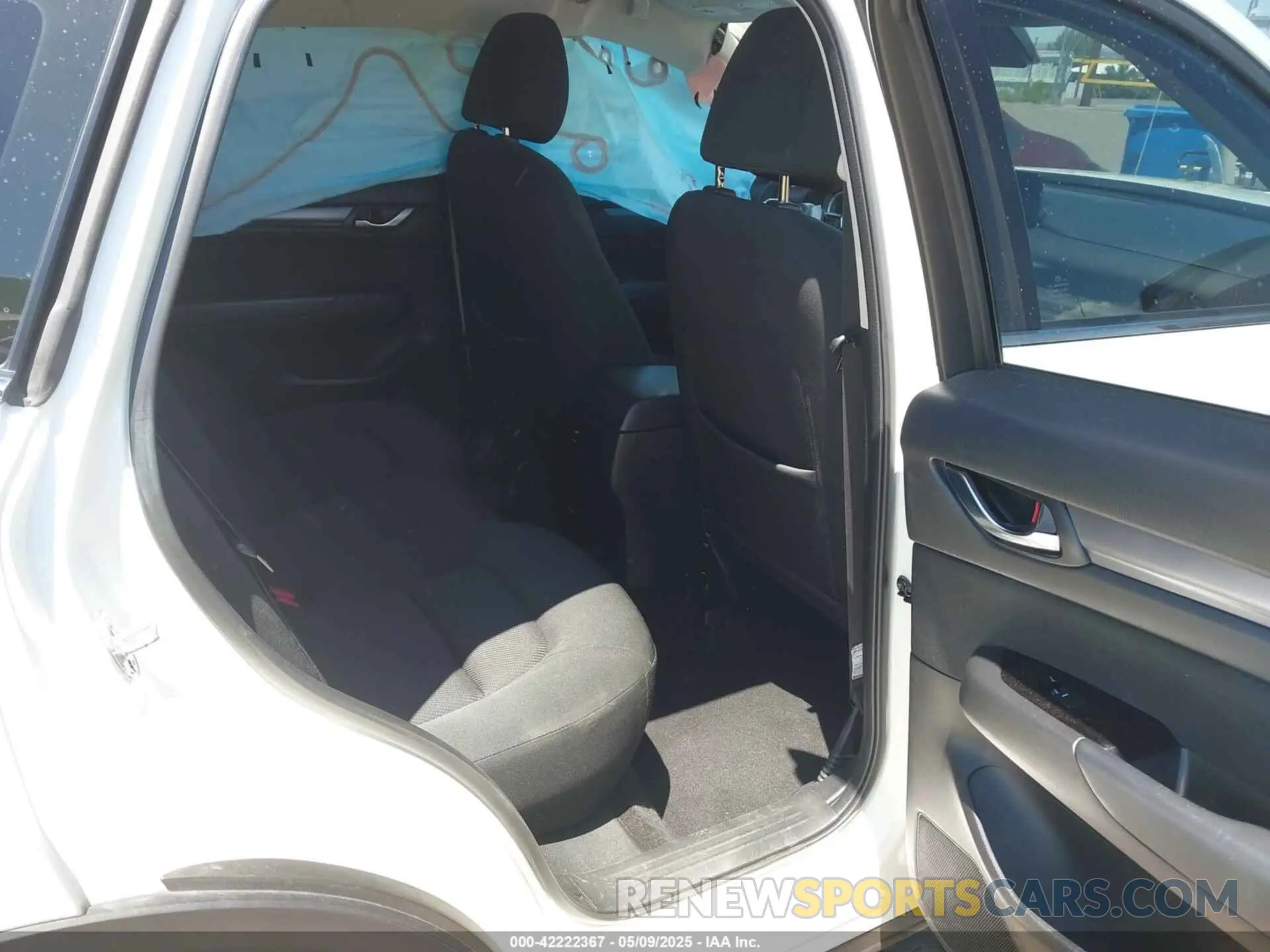 8 fotografías del automóvil dañado JM3KFABM2M1311384 MAZDA CX-5 2021