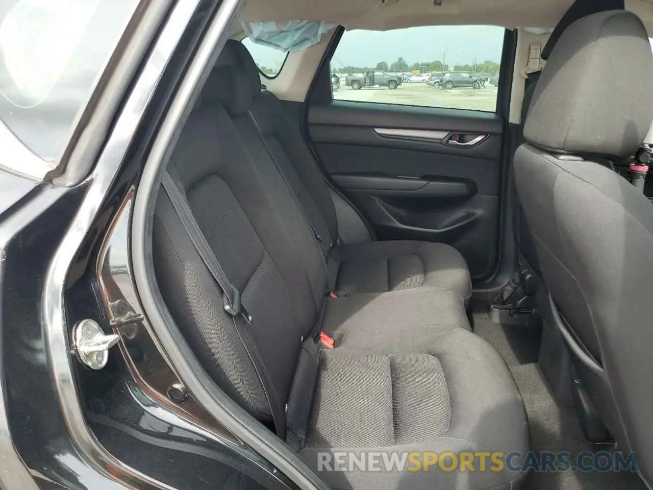 10 fotografías del automóvil dañado JM3KFABM9M0301909 MAZDA CX-5 2021