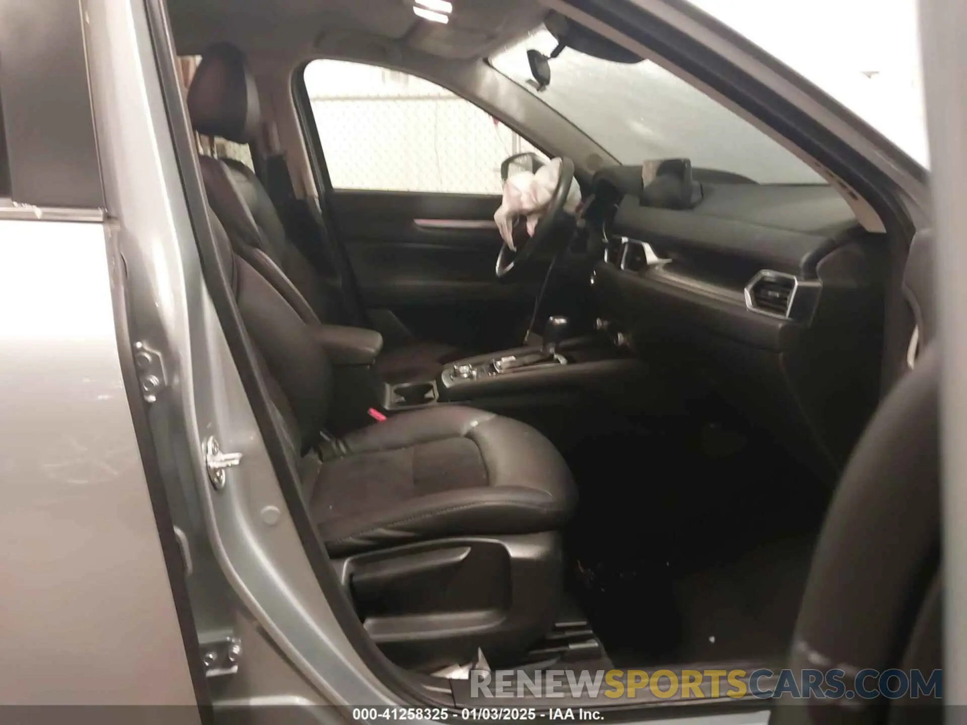 5 fotografías del automóvil dañado JM3KFACM0M0331234 MAZDA CX-5 2021