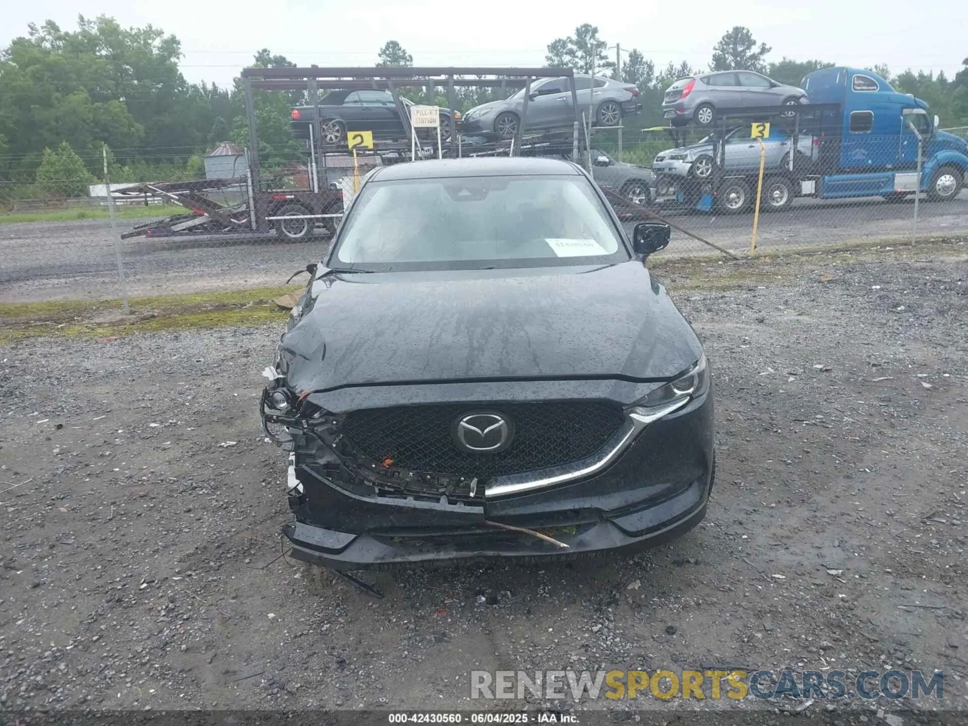 13 fotografías del automóvil dañado JM3KFACM0M0444391 MAZDA CX-5 2021