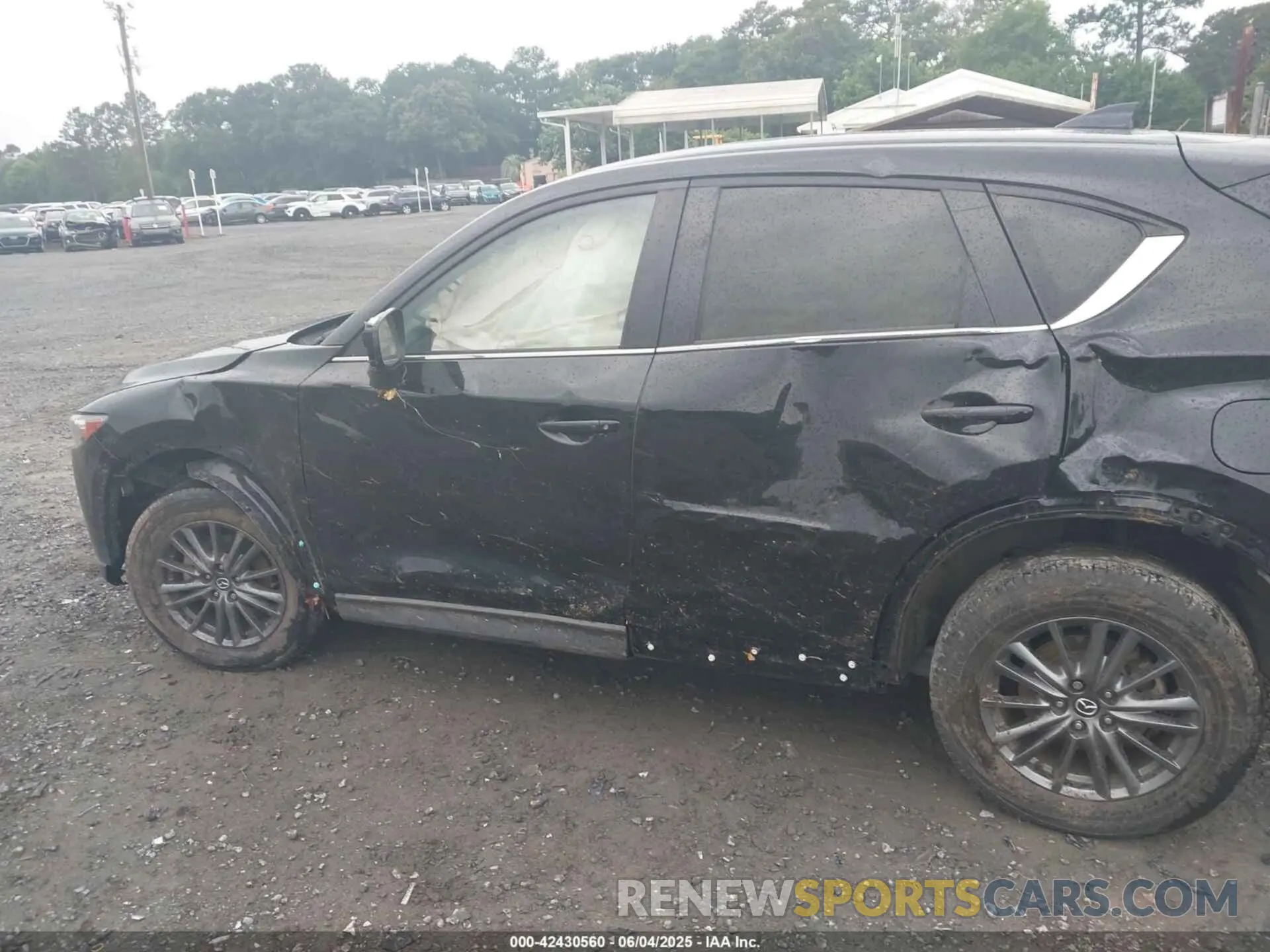18 fotografías del automóvil dañado JM3KFACM0M0444391 MAZDA CX-5 2021