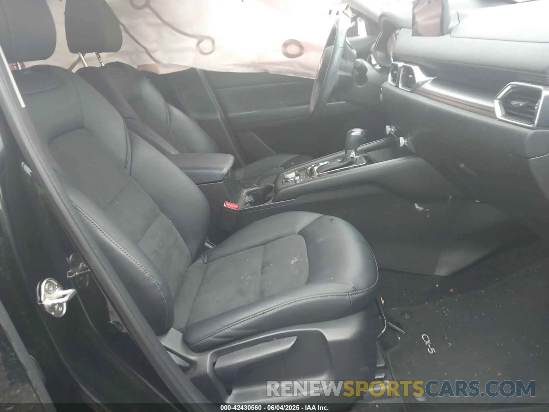 5 fotografías del automóvil dañado JM3KFACM0M0444391 MAZDA CX-5 2021