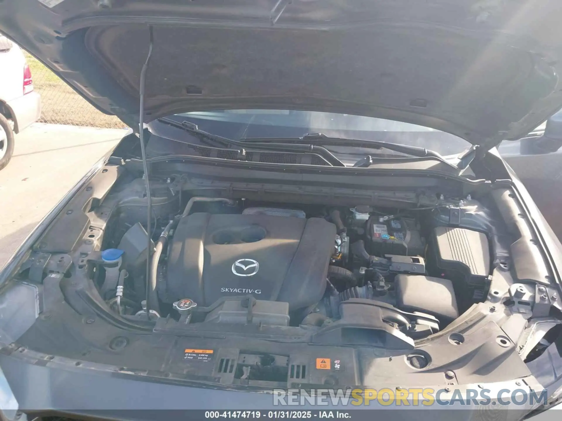 10 fotografías del automóvil dañado JM3KFACM1M0363481 MAZDA CX-5 2021