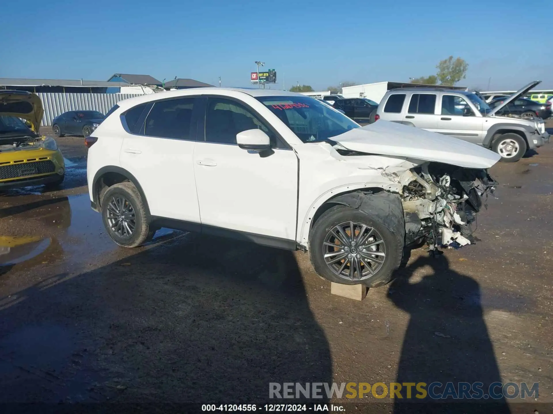 12 fotografías del automóvil dañado JM3KFACM2M0380564 MAZDA CX-5 2021