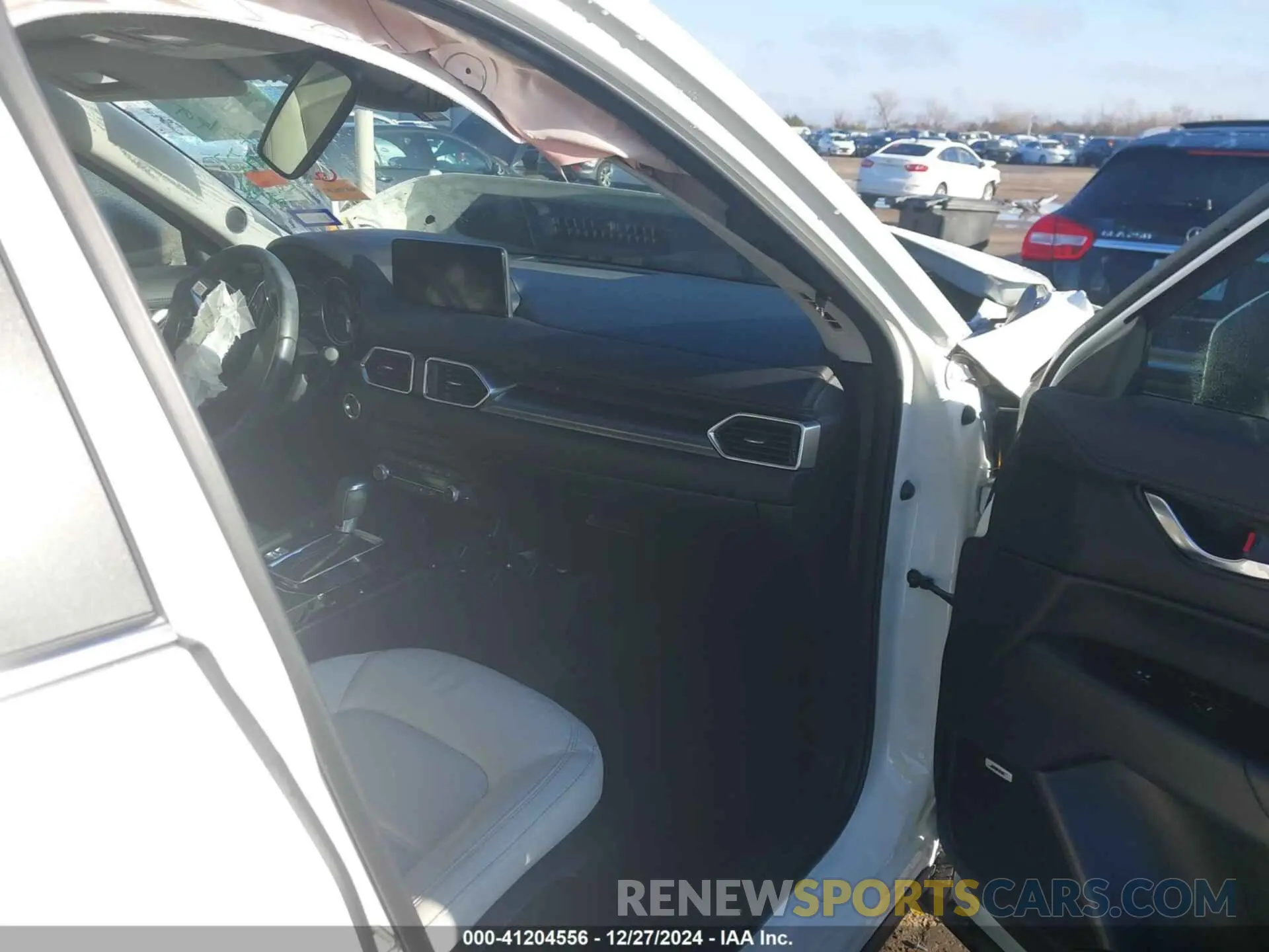 5 fotografías del automóvil dañado JM3KFACM2M0380564 MAZDA CX-5 2021