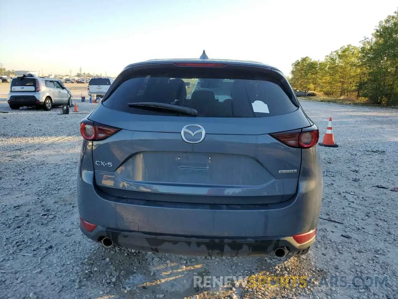 6 fotografías del automóvil dañado JM3KFACM3M0387734 MAZDA CX-5 2021
