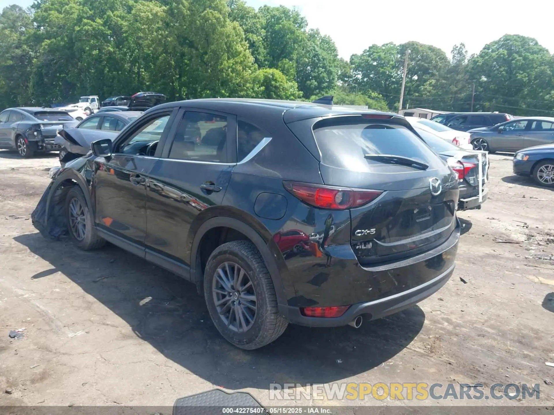 3 fotografías del automóvil dañado JM3KFACM4M0328949 MAZDA CX-5 2021