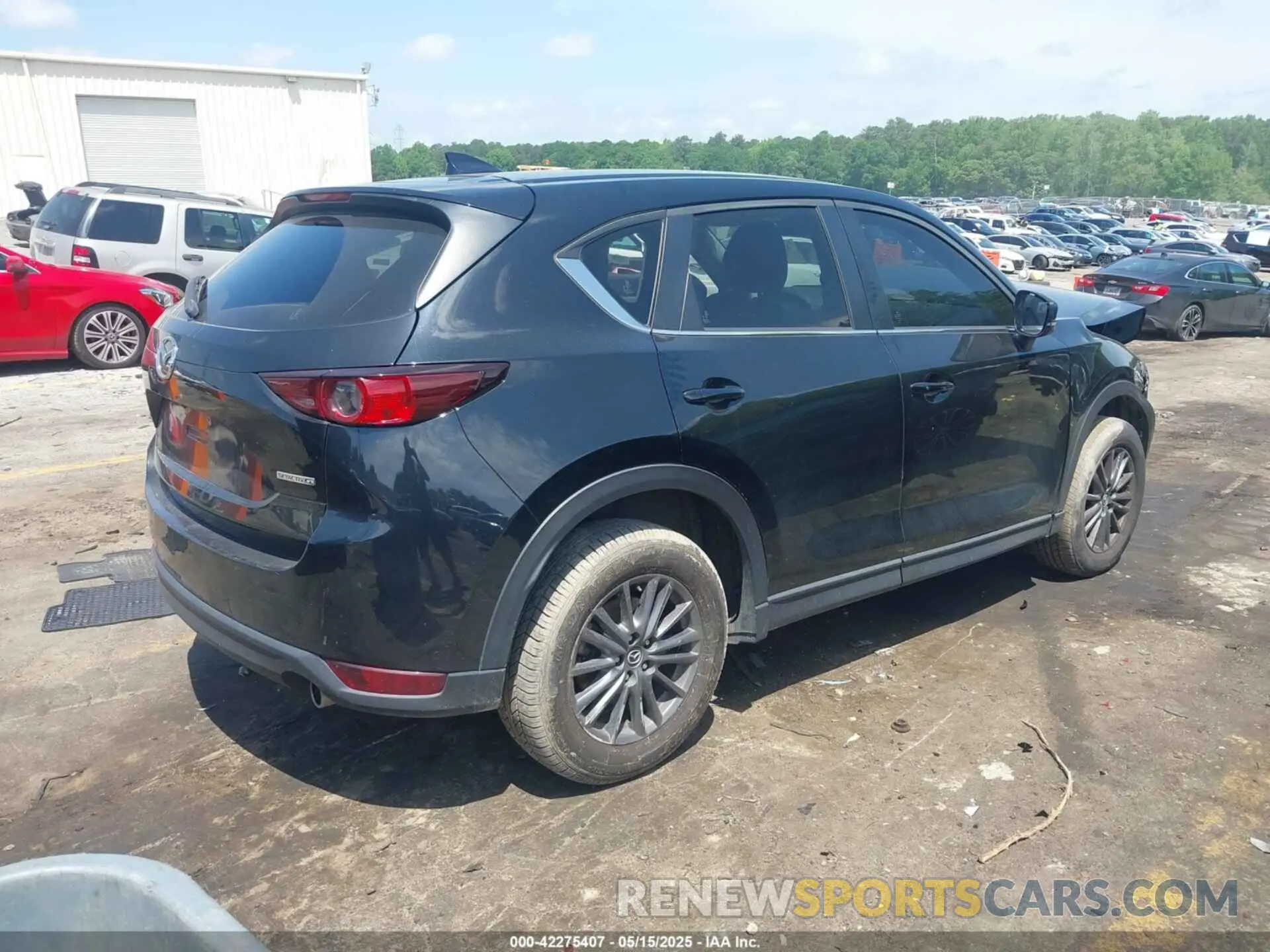 4 fotografías del automóvil dañado JM3KFACM4M0328949 MAZDA CX-5 2021