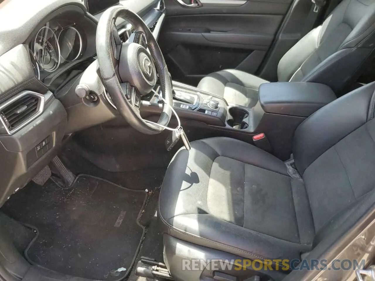 7 fotografías del automóvil dañado JM3KFACM4M0341183 MAZDA CX-5 2021