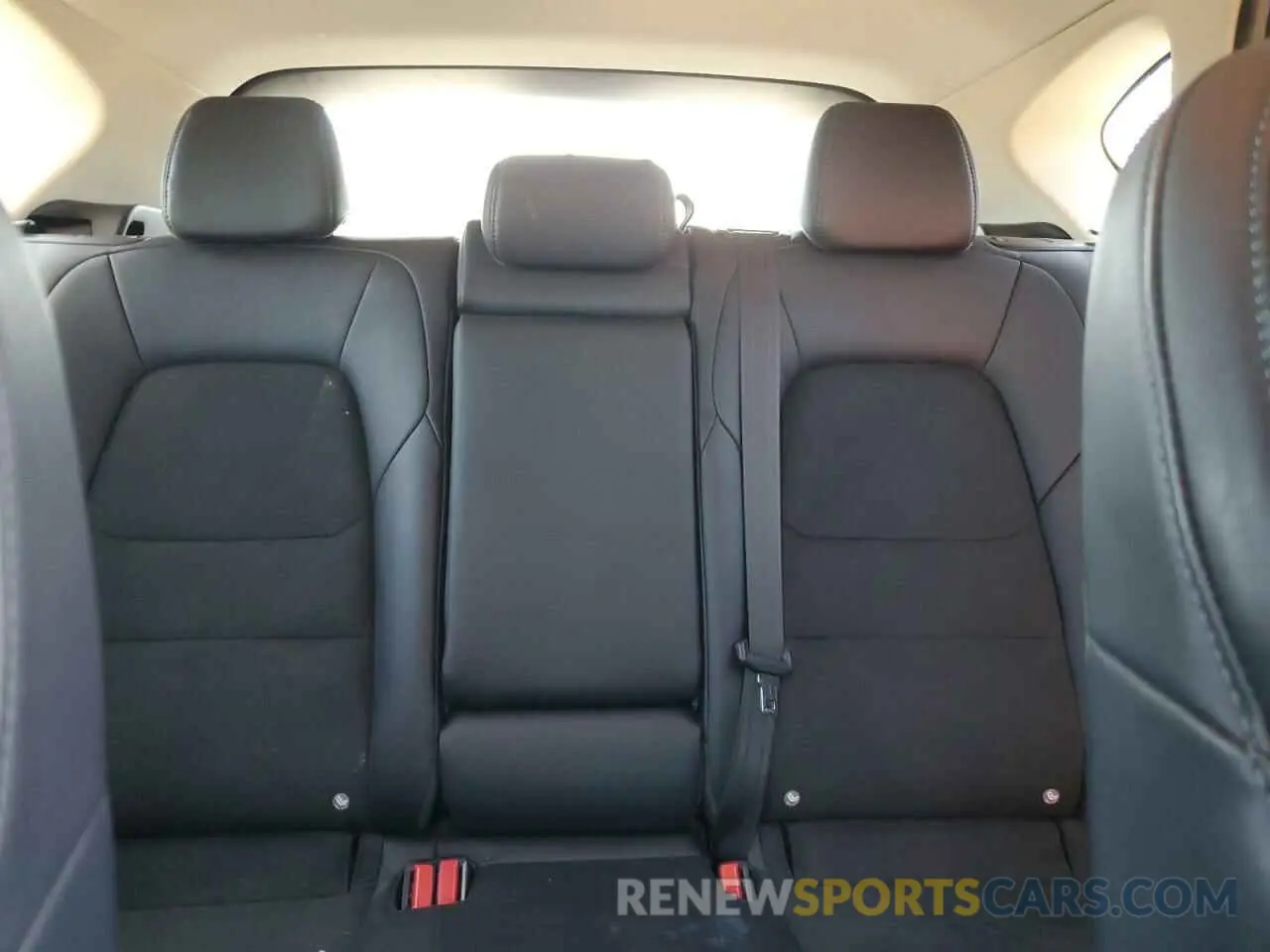 10 fotografías del automóvil dañado JM3KFACM4M0353169 MAZDA CX-5 2021