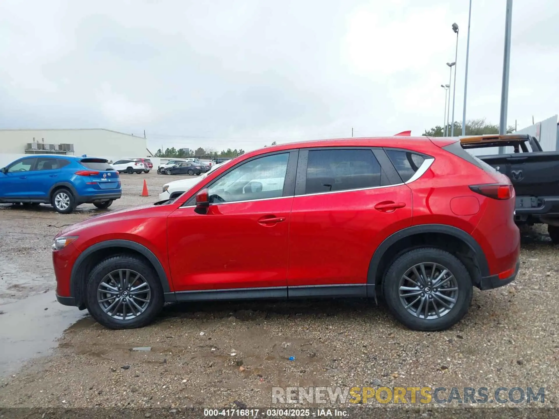 14 fotografías del automóvil dañado JM3KFACM4M0382834 MAZDA CX-5 2021