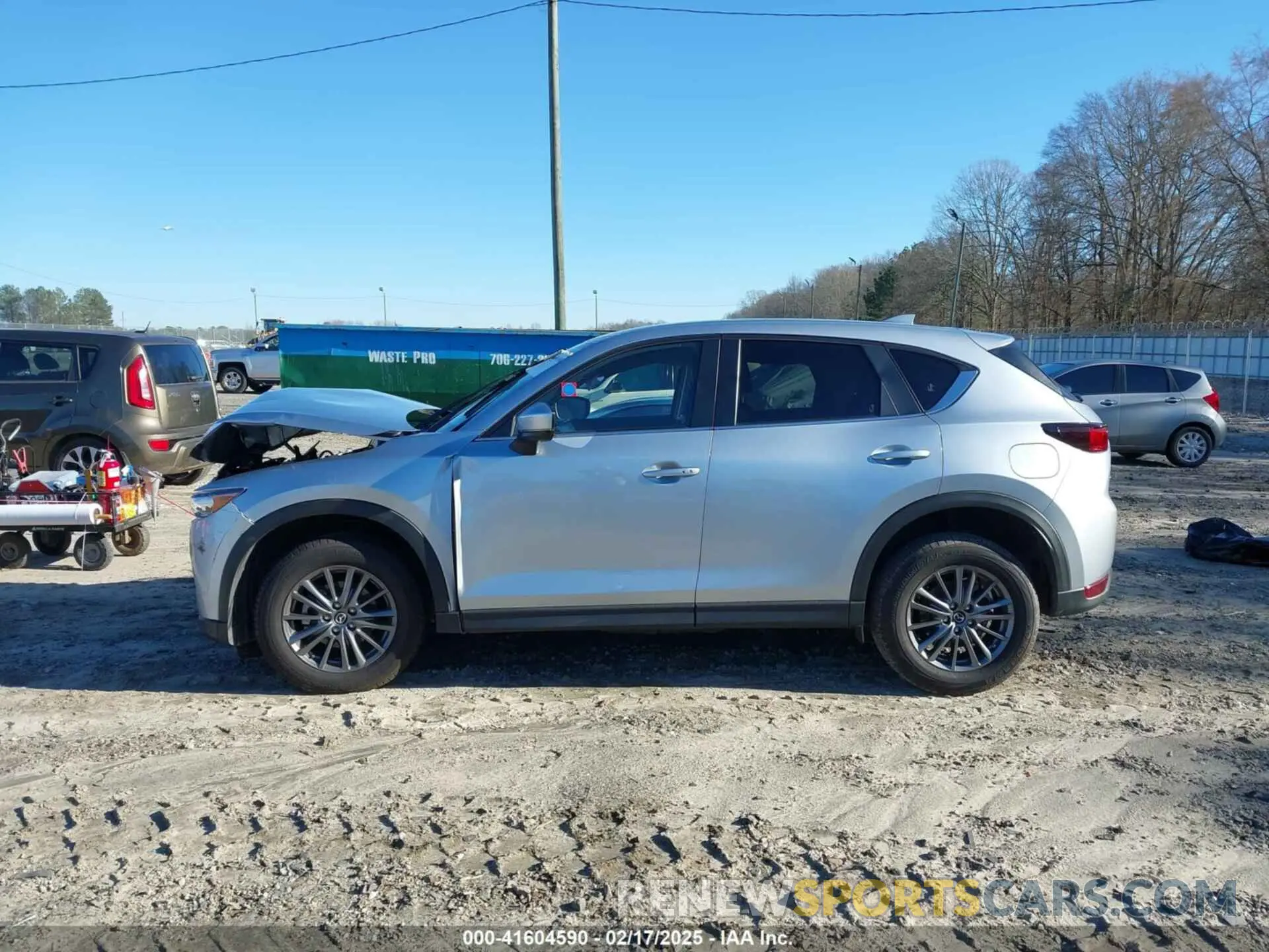 13 fotografías del automóvil dañado JM3KFACM4M0408445 MAZDA CX-5 2021