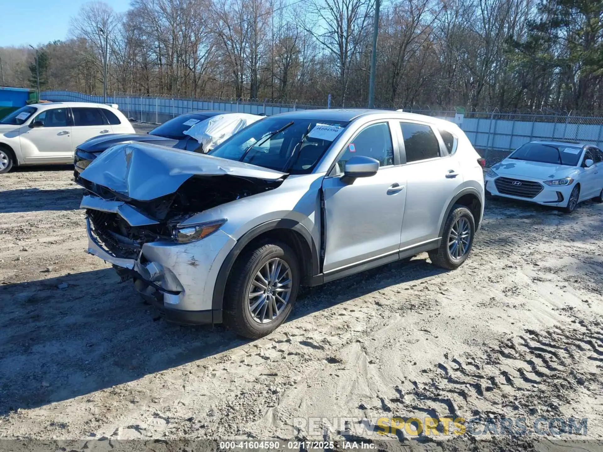 2 fotografías del automóvil dañado JM3KFACM4M0408445 MAZDA CX-5 2021