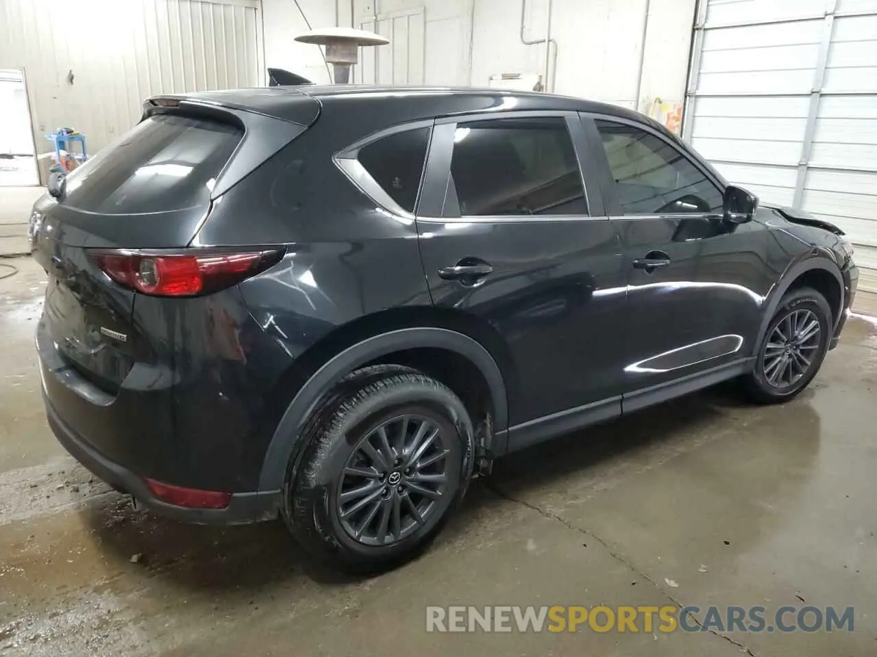 3 fotografías del automóvil dañado JM3KFACM5M1347827 MAZDA CX-5 2021
