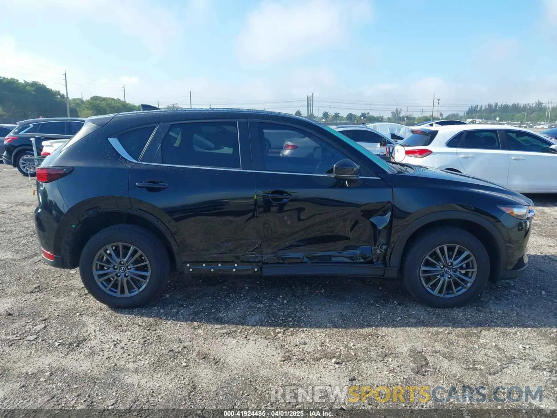 14 fotografías del automóvil dañado JM3KFACM8M0377619 MAZDA CX-5 2021