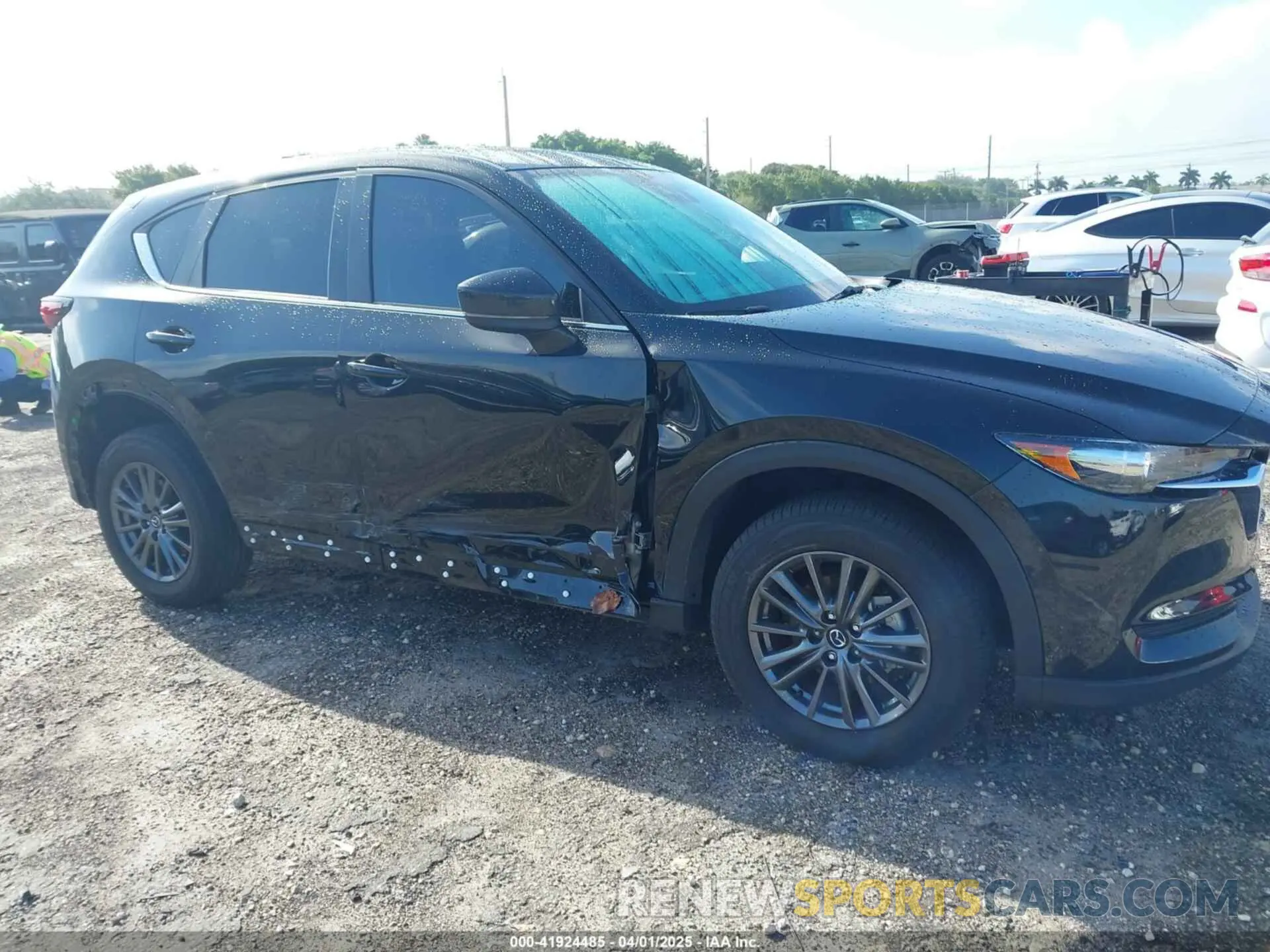 18 fotografías del automóvil dañado JM3KFACM8M0377619 MAZDA CX-5 2021