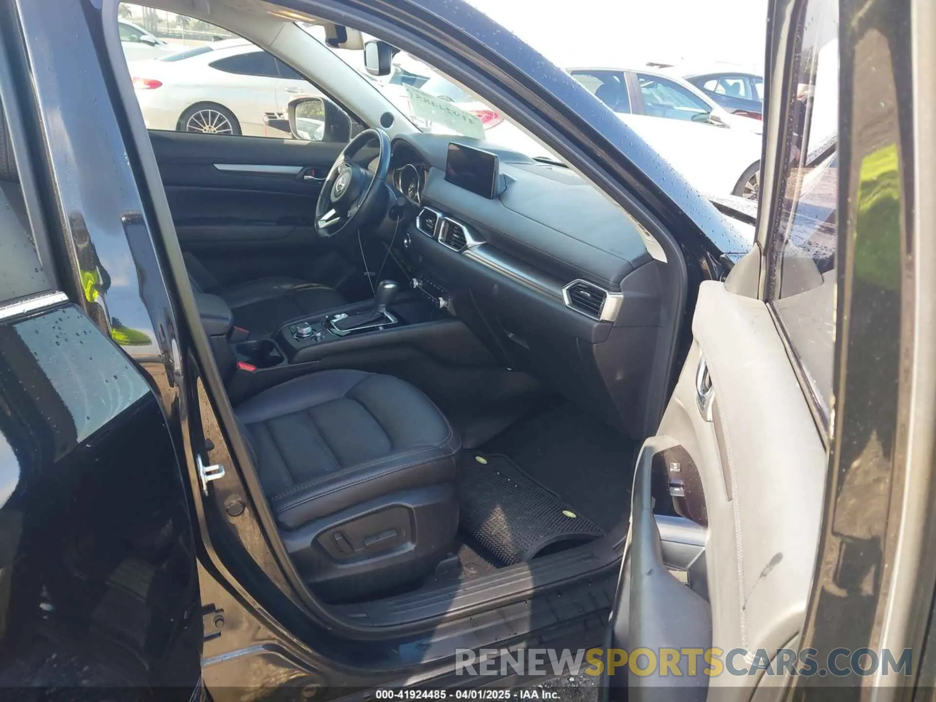 5 fotografías del automóvil dañado JM3KFACM8M0377619 MAZDA CX-5 2021