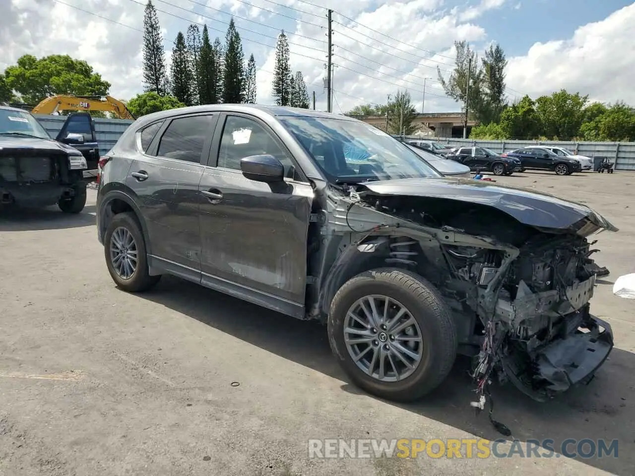 4 fotografías del automóvil dañado JM3KFACM8M0444638 MAZDA CX-5 2021