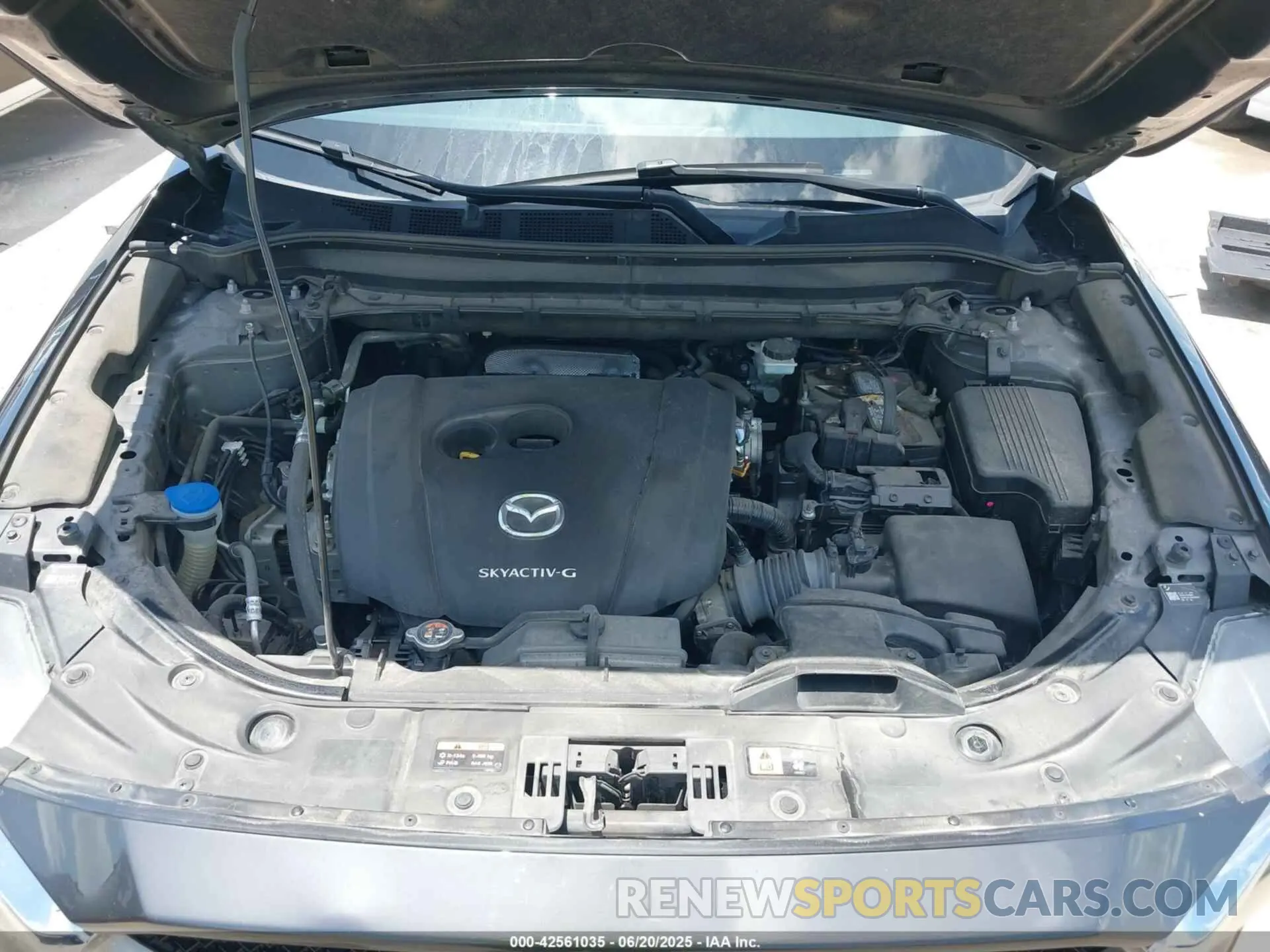 10 fotografías del automóvil dañado JM3KFACMXM0332701 MAZDA CX-5 2021