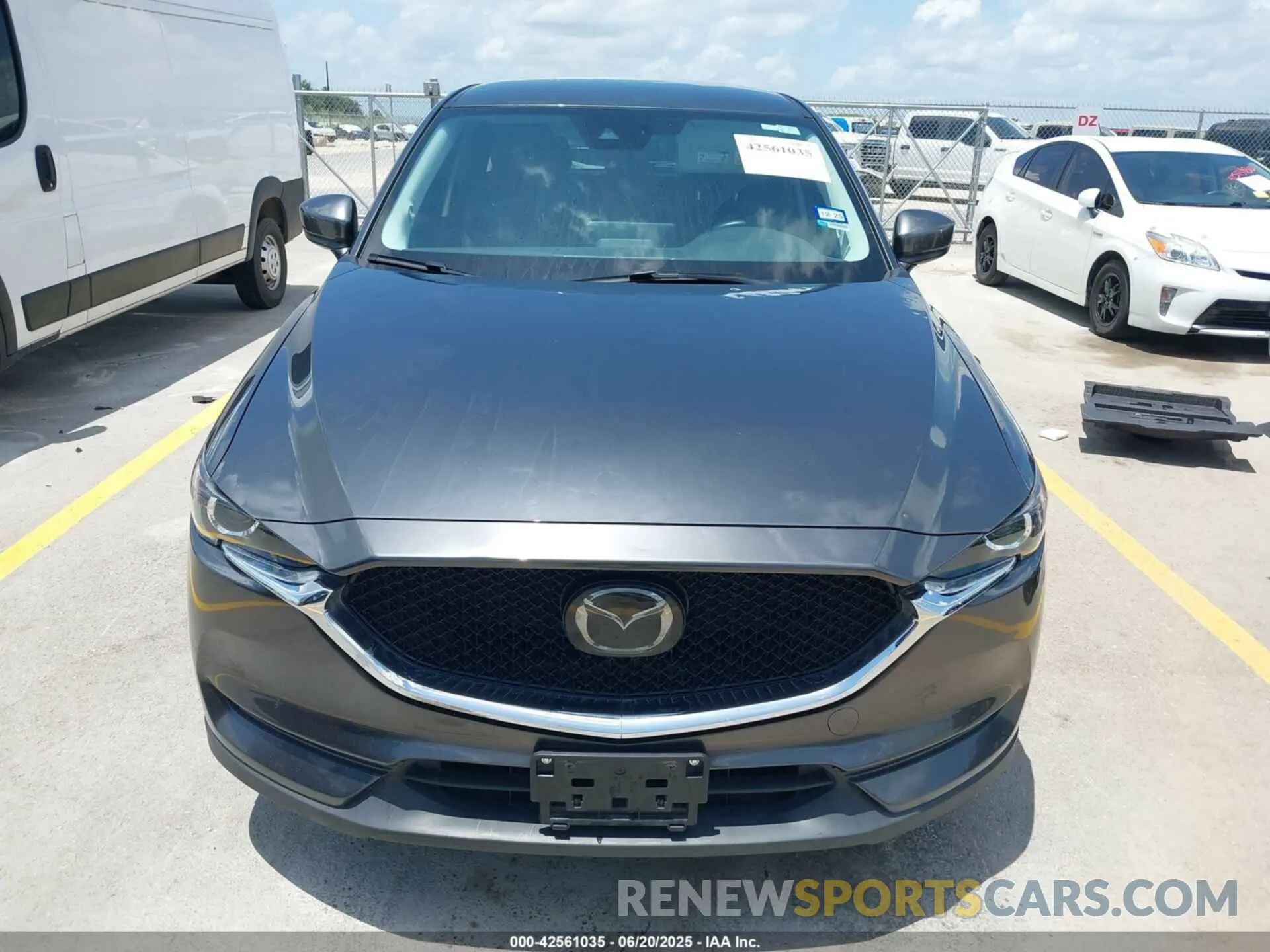 12 fotografías del automóvil dañado JM3KFACMXM0332701 MAZDA CX-5 2021