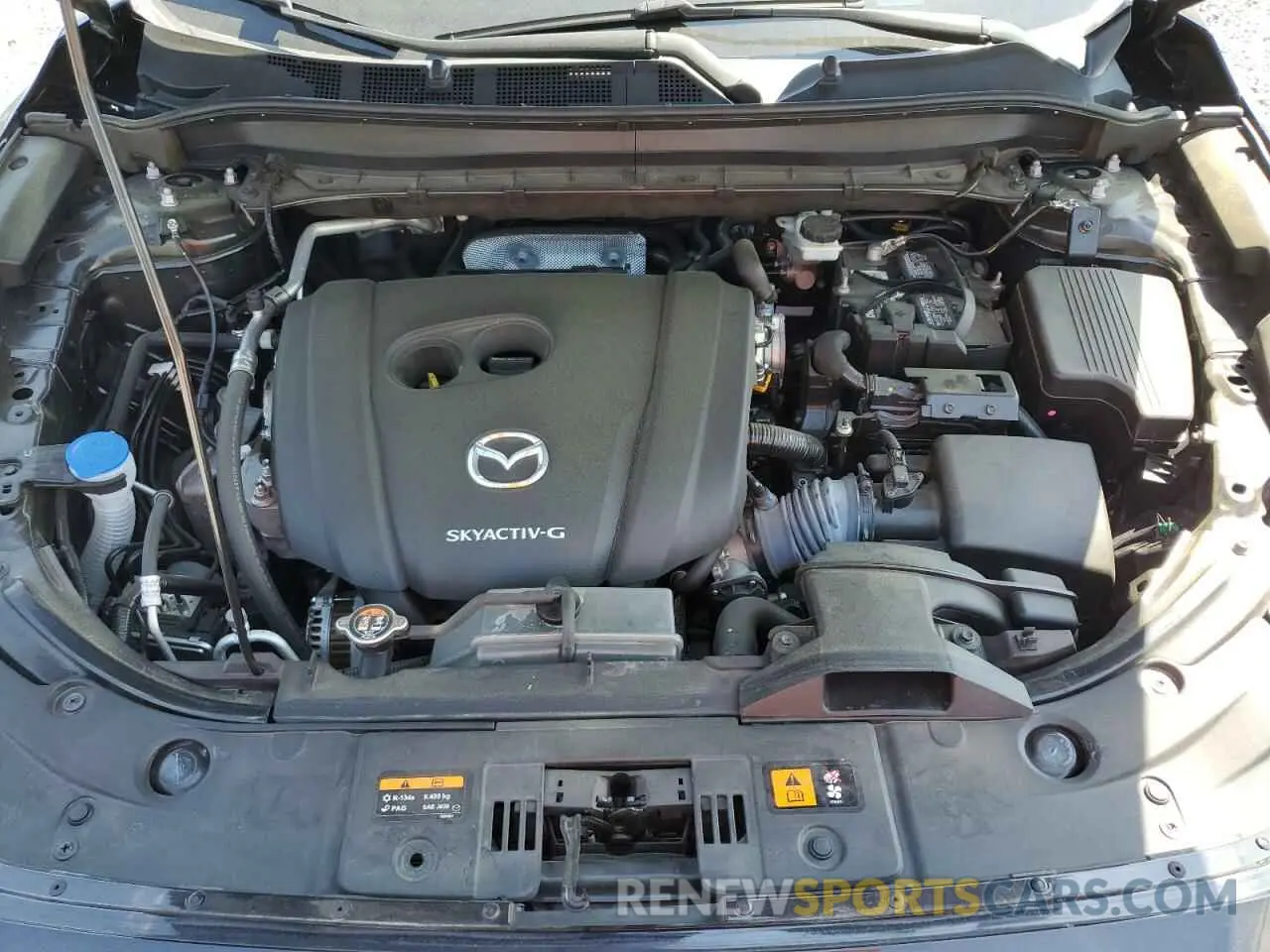 12 fotografías del automóvil dañado JM3KFACMXM0425900 MAZDA CX-5 2021
