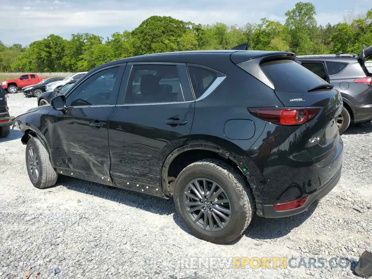 2 fotografías del automóvil dañado JM3KFACMXM0425900 MAZDA CX-5 2021