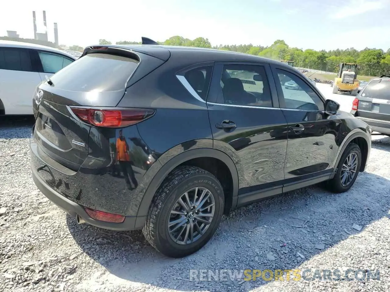 3 fotografías del automóvil dañado JM3KFACMXM0425900 MAZDA CX-5 2021