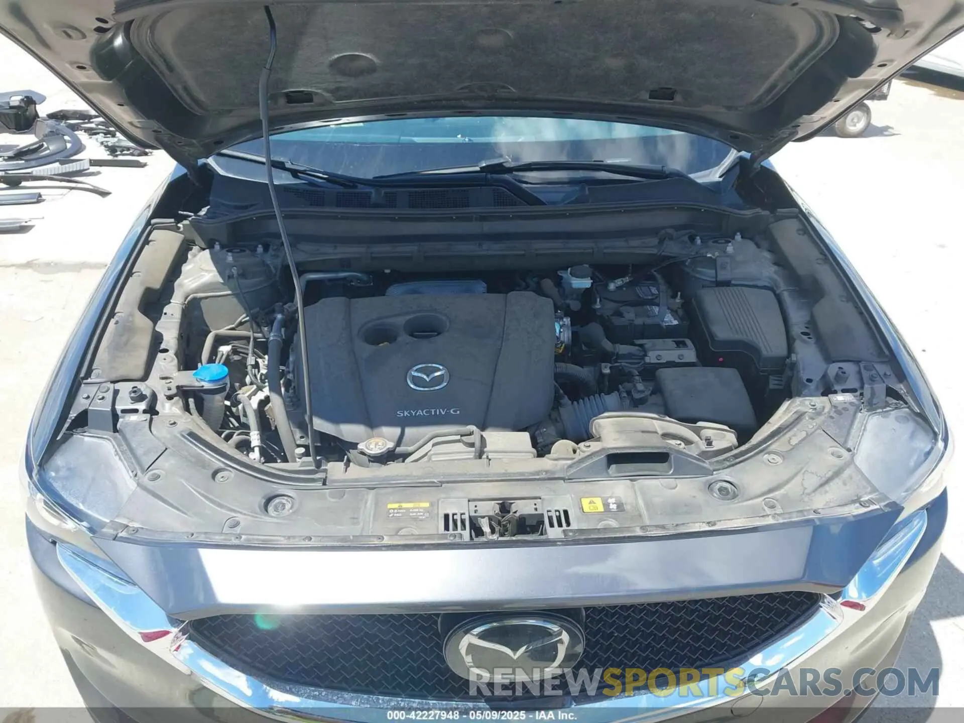 10 fotografías del automóvil dañado JM3KFACMXM1374733 MAZDA CX-5 2021